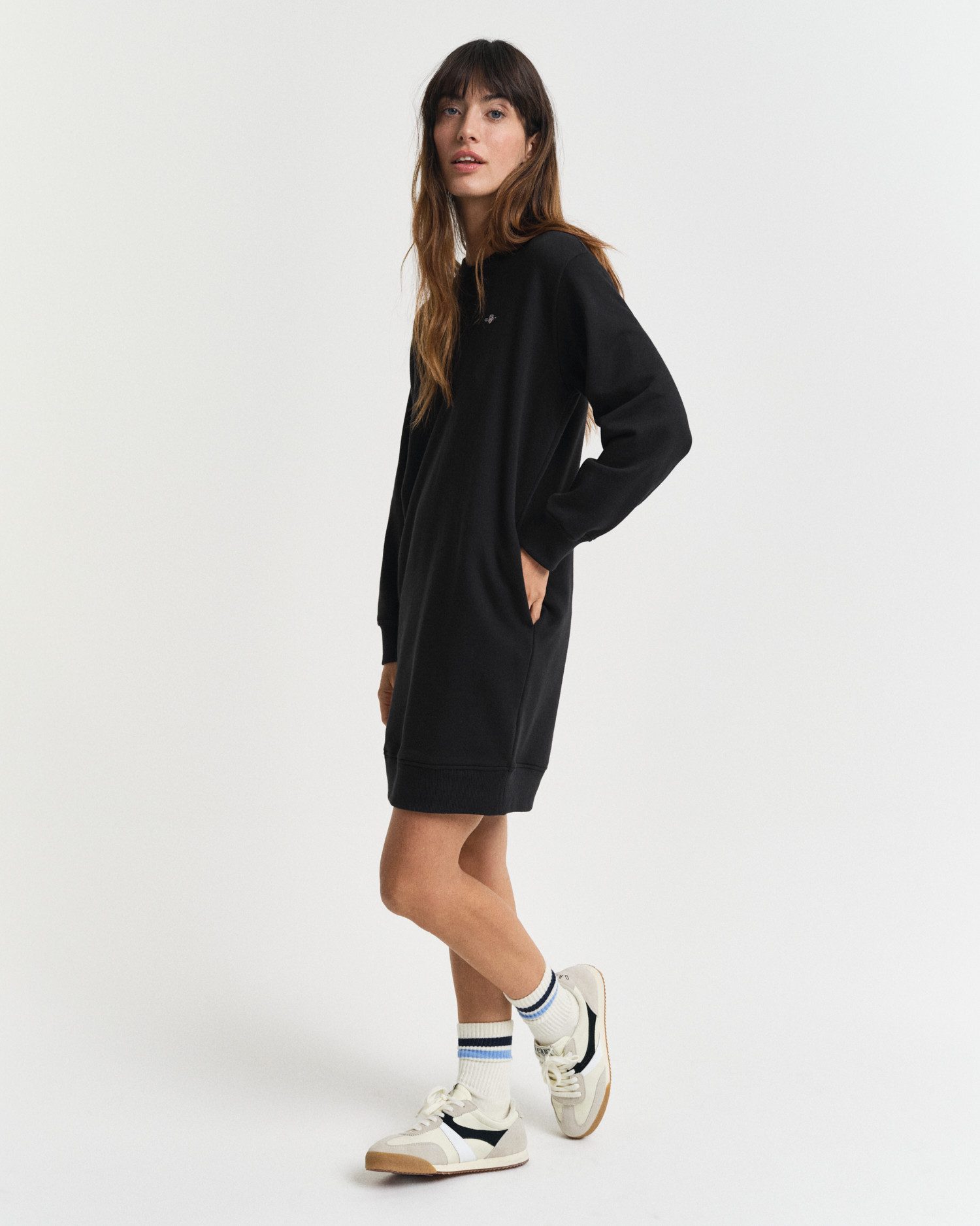 Gant Sweatjurk SHIELD C-NECK SWEAT DRESS Shield sweatjurk met ronde hals