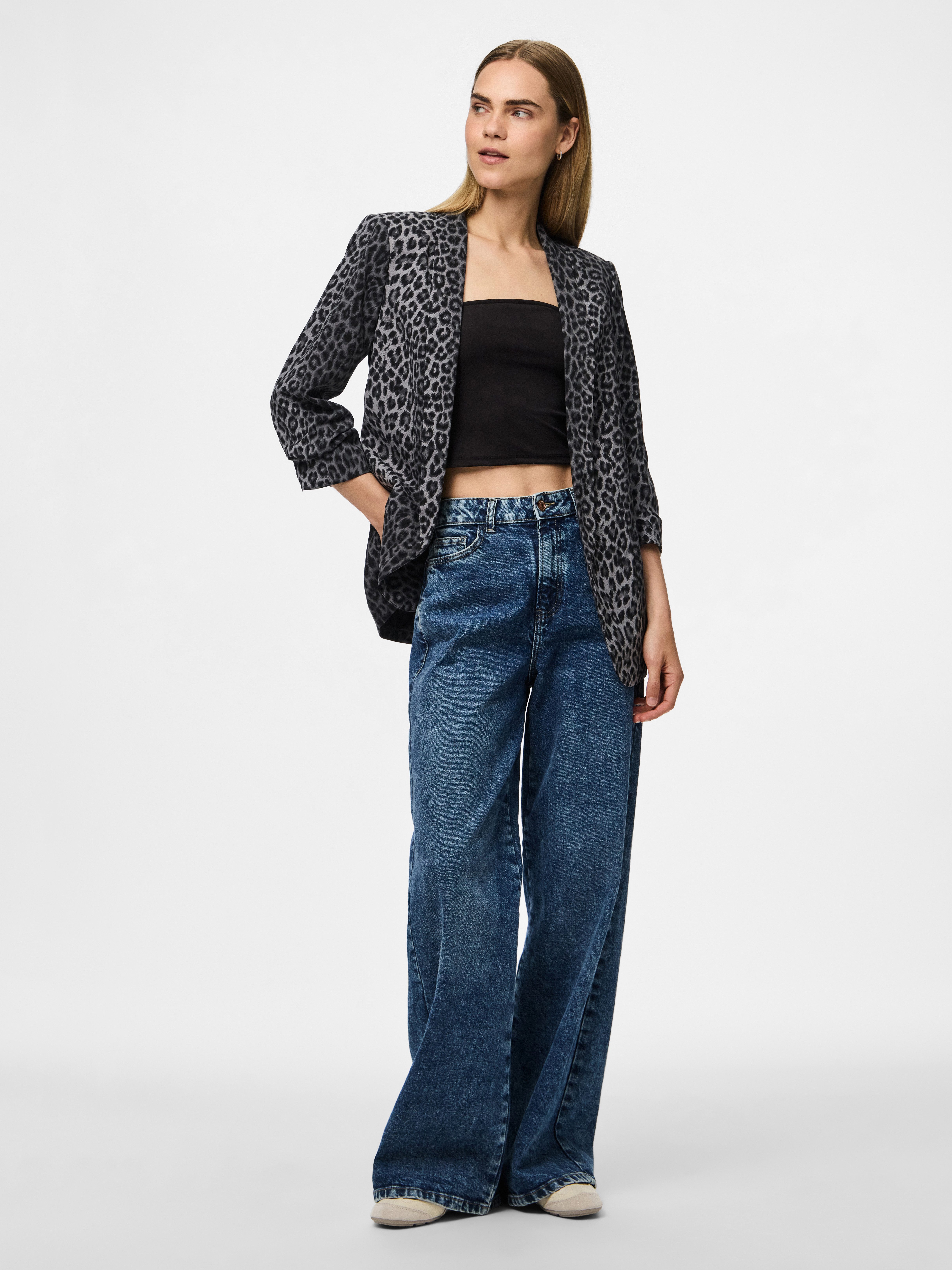 pieces Blouseblazer PCBOSELLA 3/4 PRINTED BLAZER NOOS