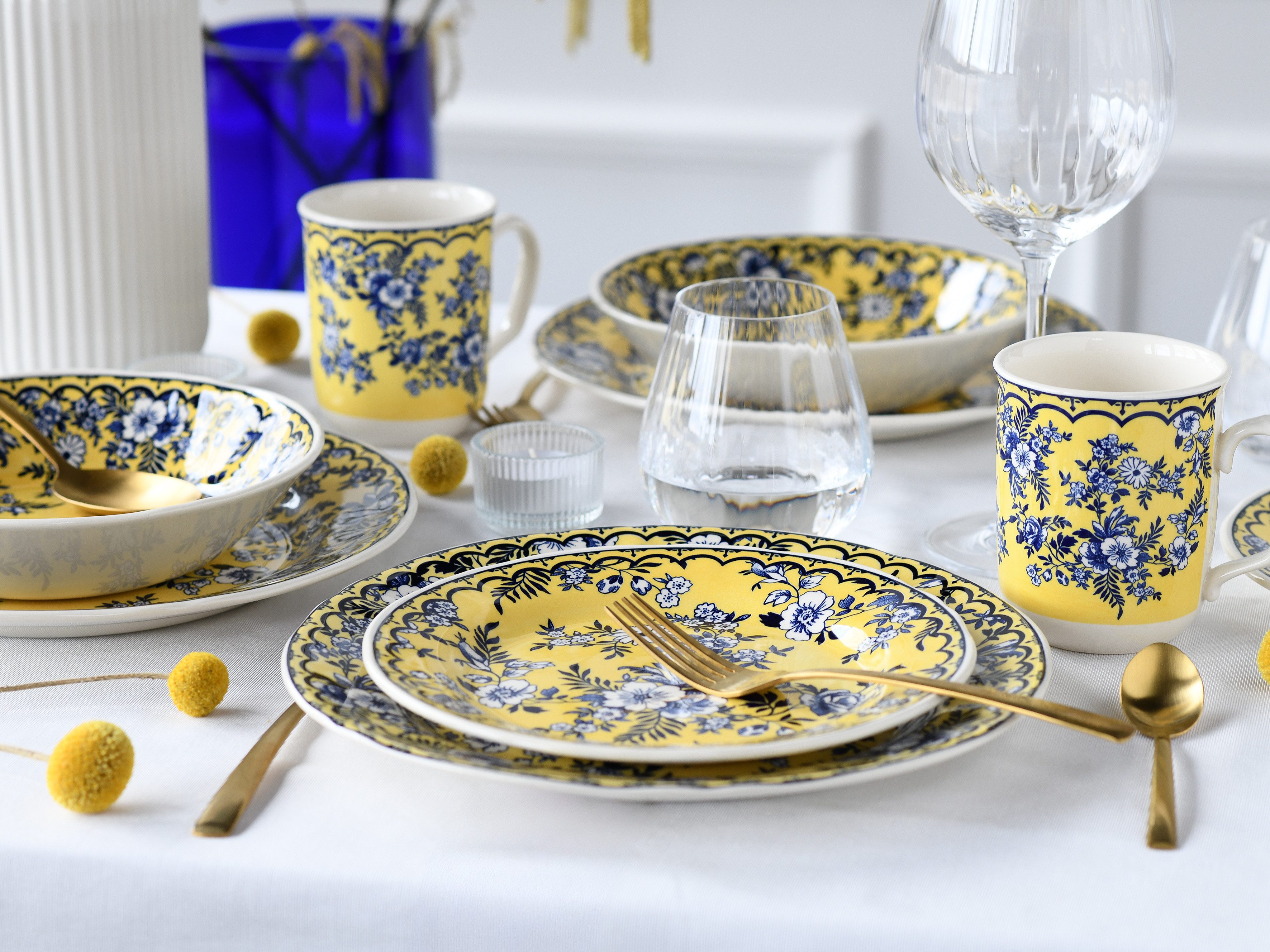 CreaTable Combi-servies Servies-set Ming Flower Servies, traditionele, Aziatische motieven, 16 delen, voor 4 personen (set, 16-delig)