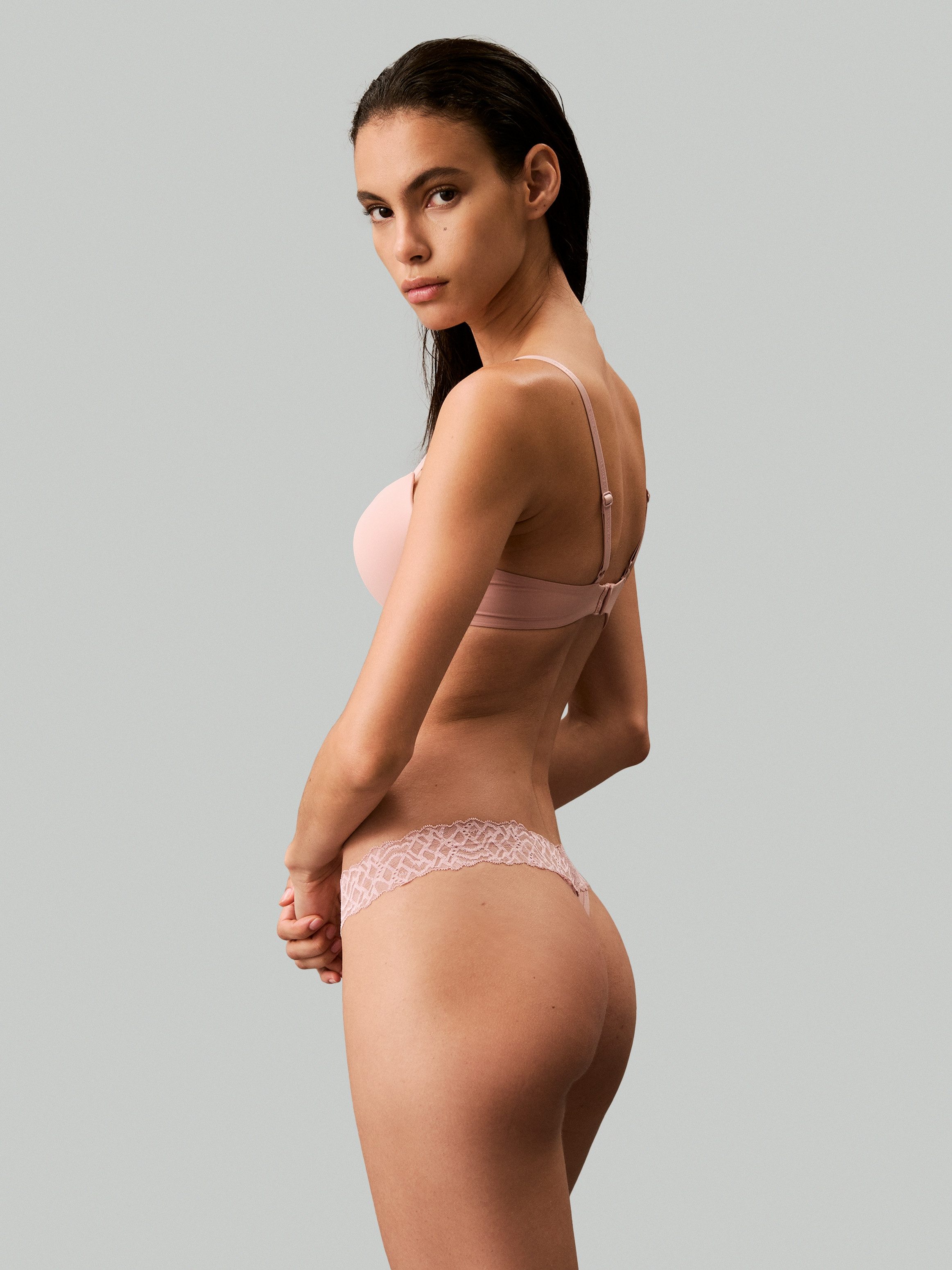 Calvin Klein Stringtanga THONG met kant op de band