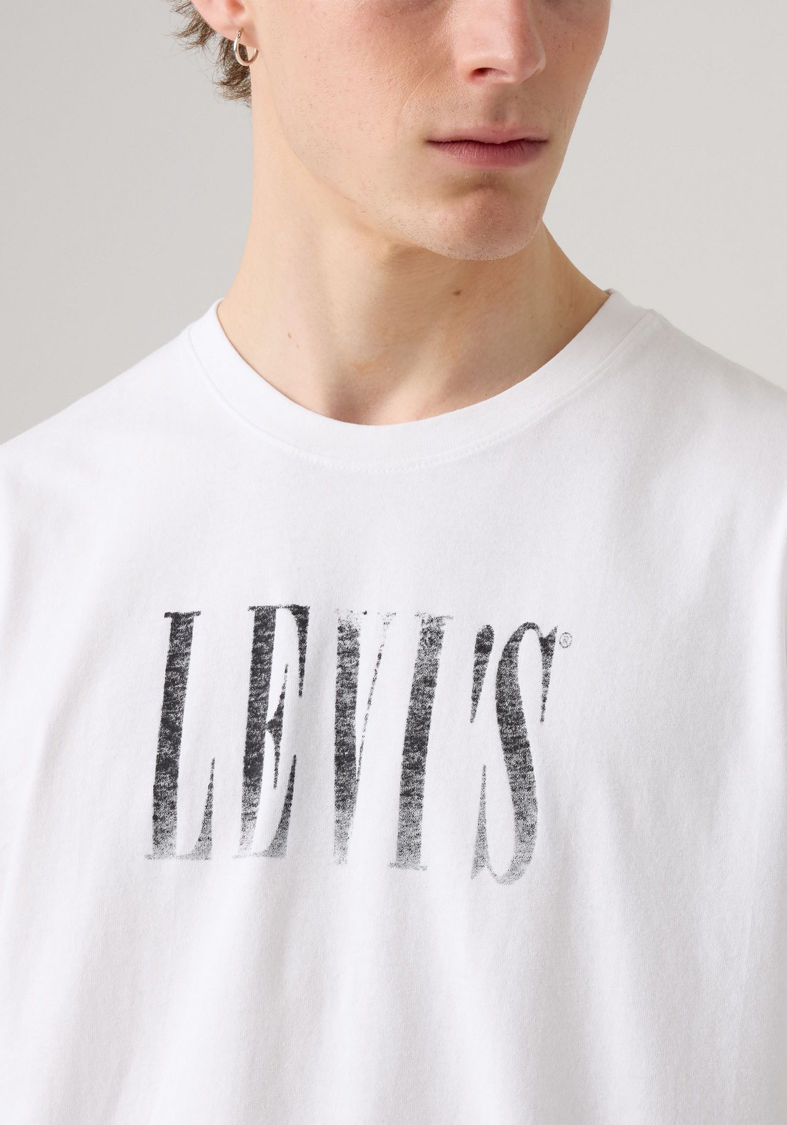 Levi's® T-shirt