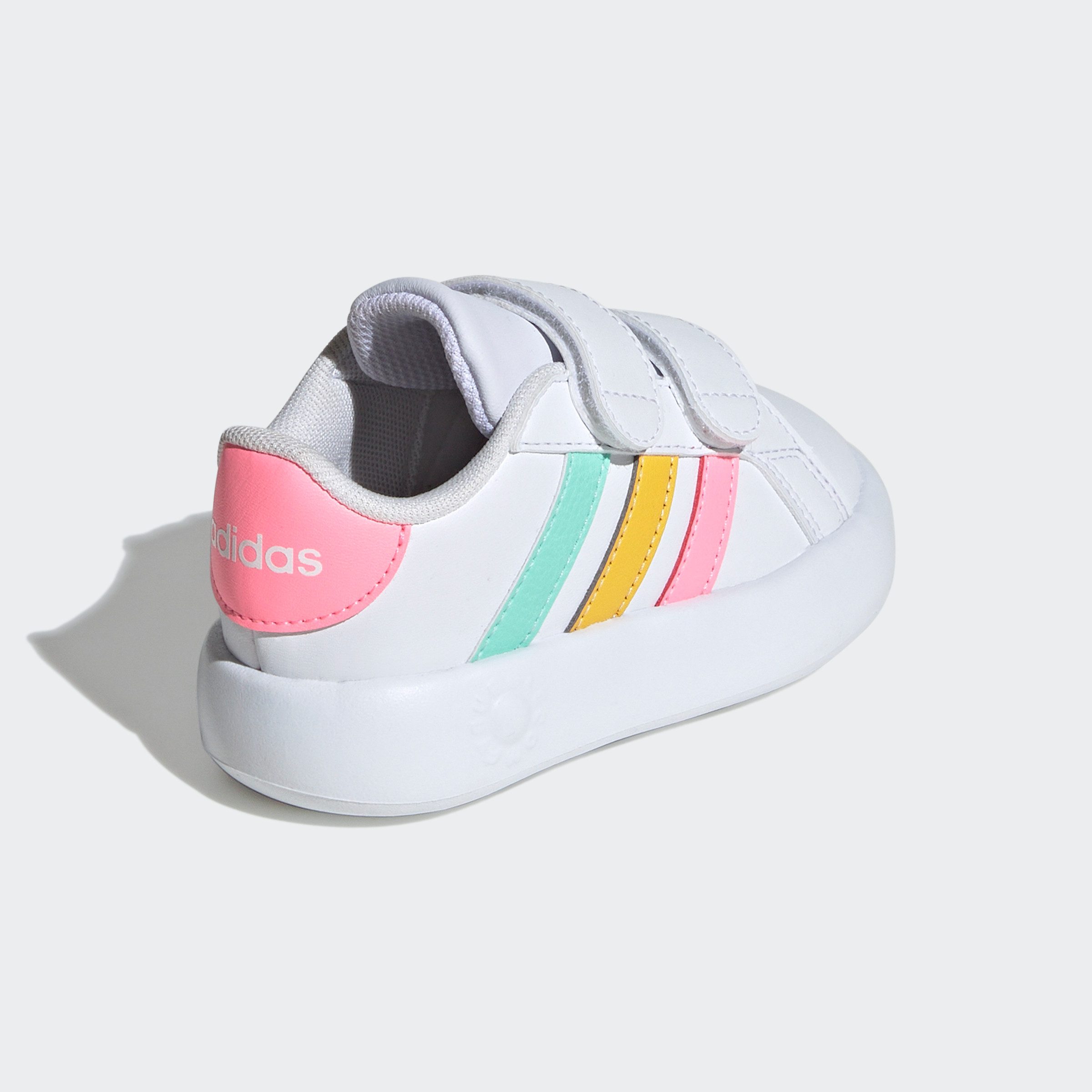 adidas Sportswear Klittenbandschoenen GRAND COURT 2.0 KIDS Design geïnspireerd op de adidas Superstar, voor kinderen