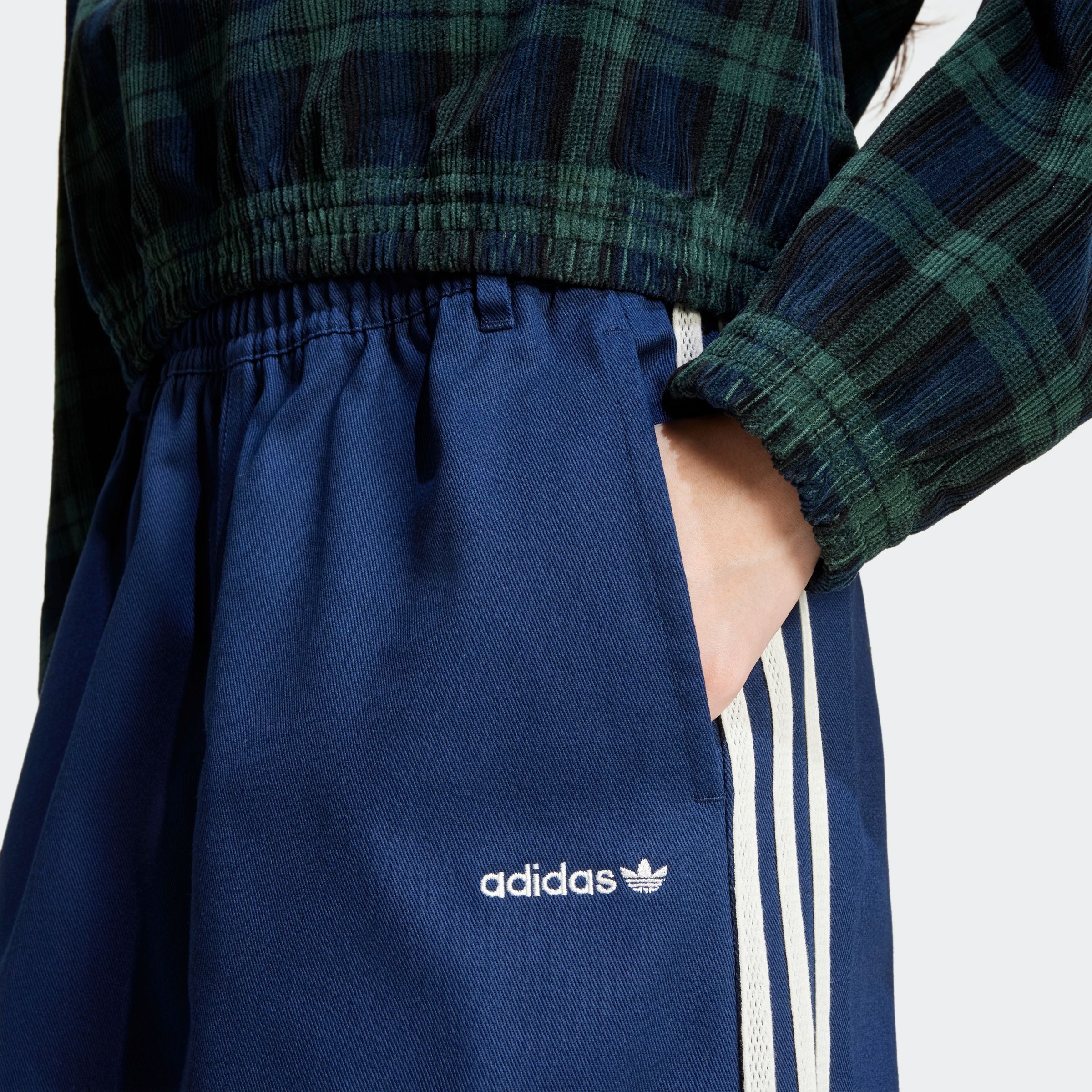 adidas Originals Sweatrok Midi Skirt