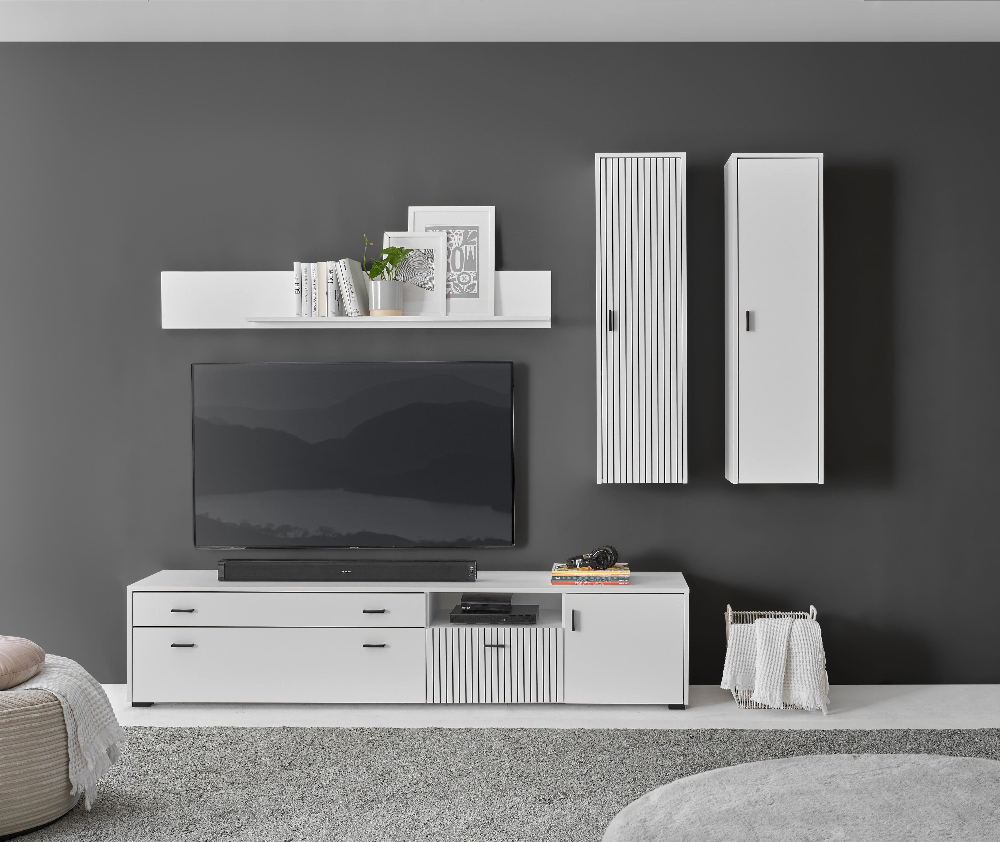 INOSIGN Wandmeubel Hudson met moderne groevenlook, handgrepen van metaal (zwart), breedte 243 cm (set, 4-delig) tv-wandmeubels wit