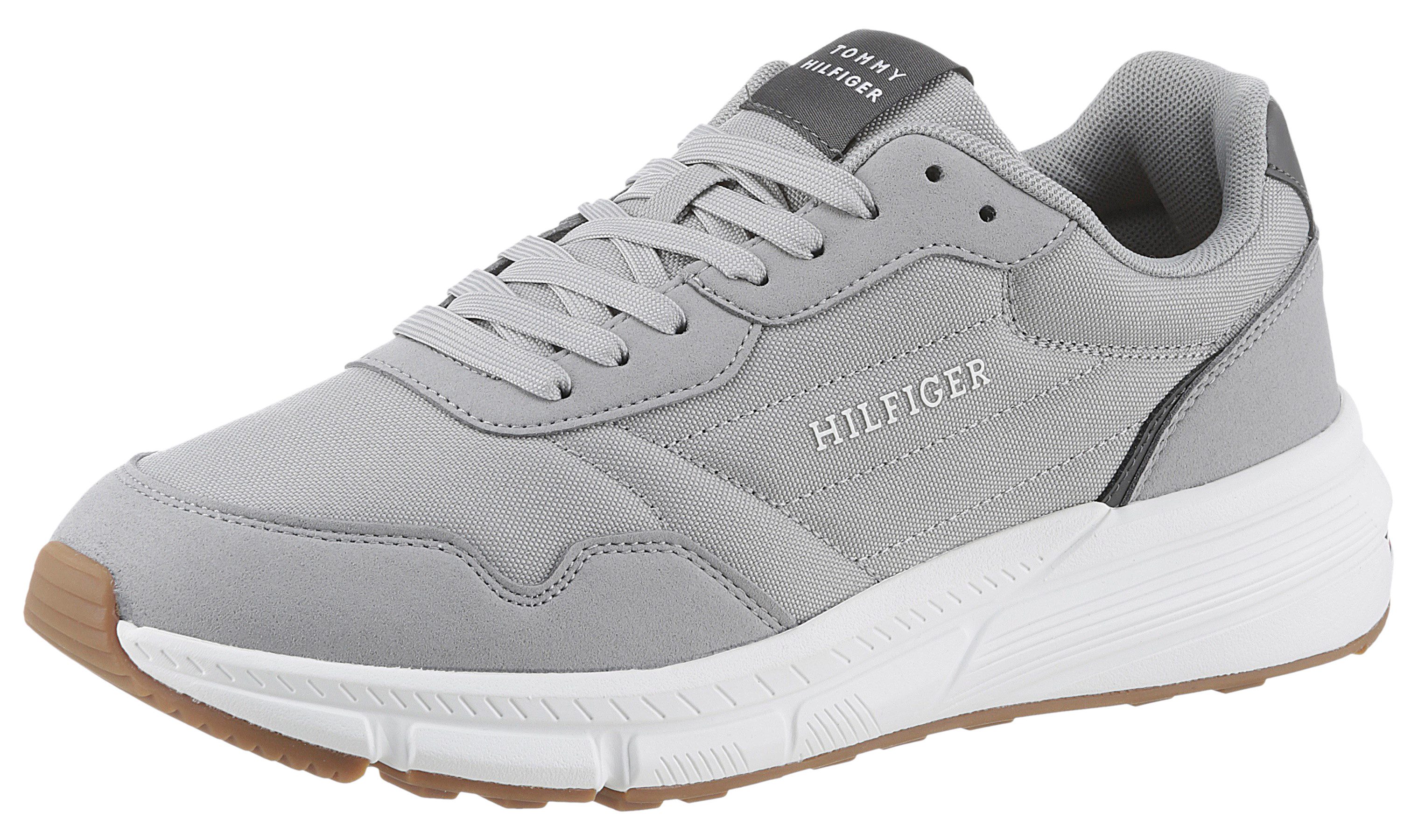 Tommy Hilfiger Sneakers FASTON MIX ESS vrijetijdsschoen, halve schoen, veterschoen met gepolsterde schacht