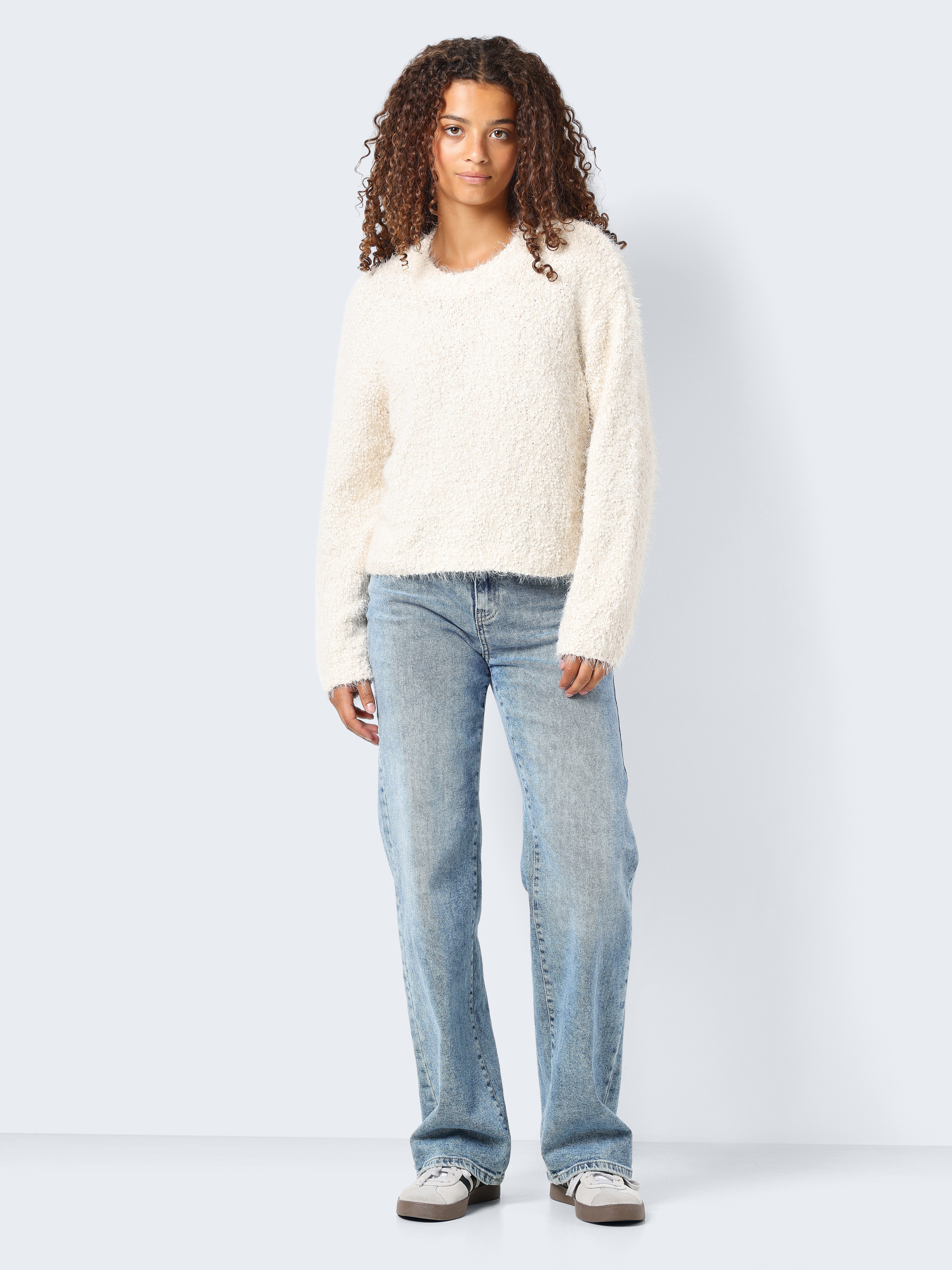 Noisy may Trui met ronde hals NMSASSY L S O-NECK KNIT FWD NOOS