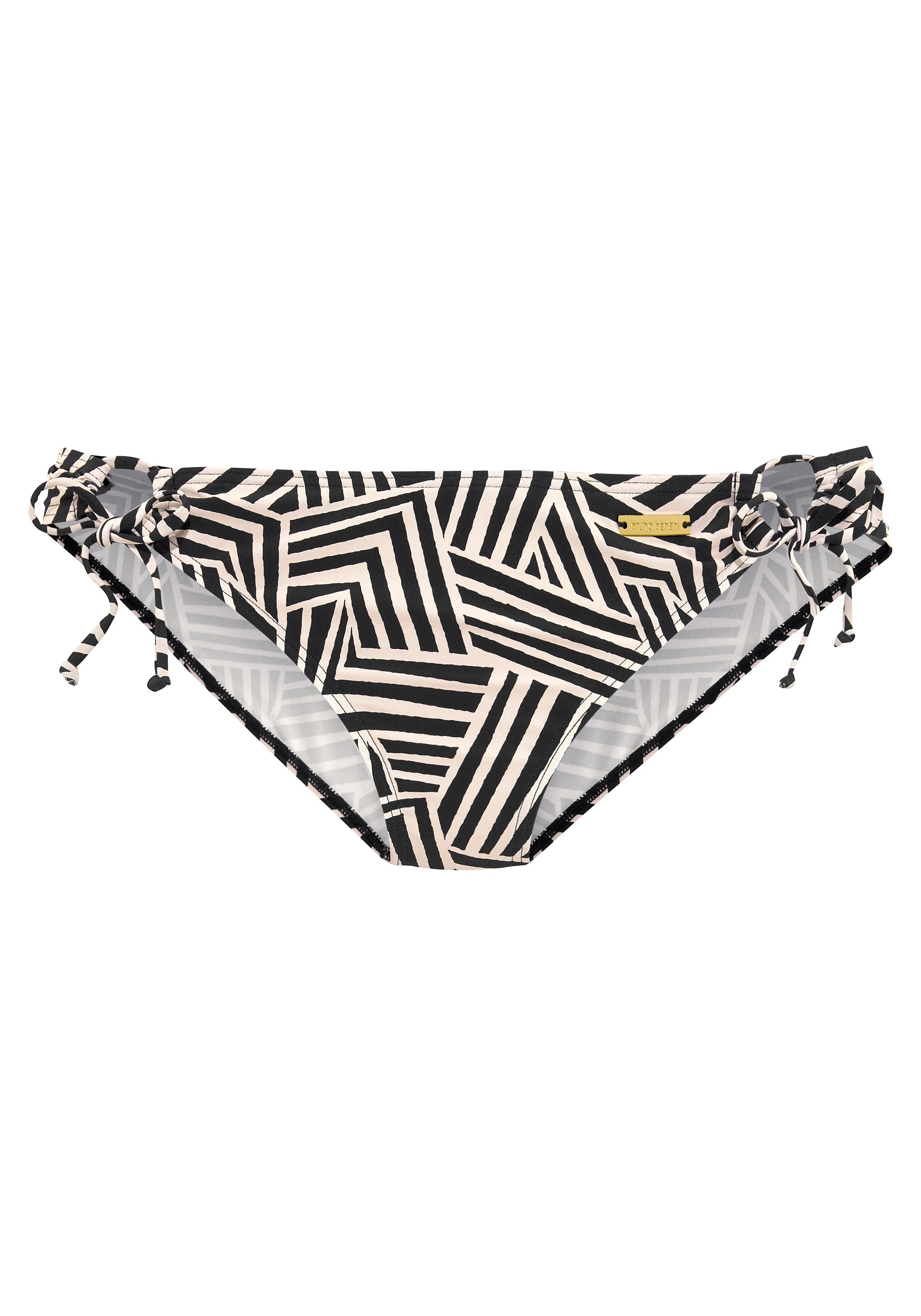Lascana Bikinibroekje Cleo met geometrische print