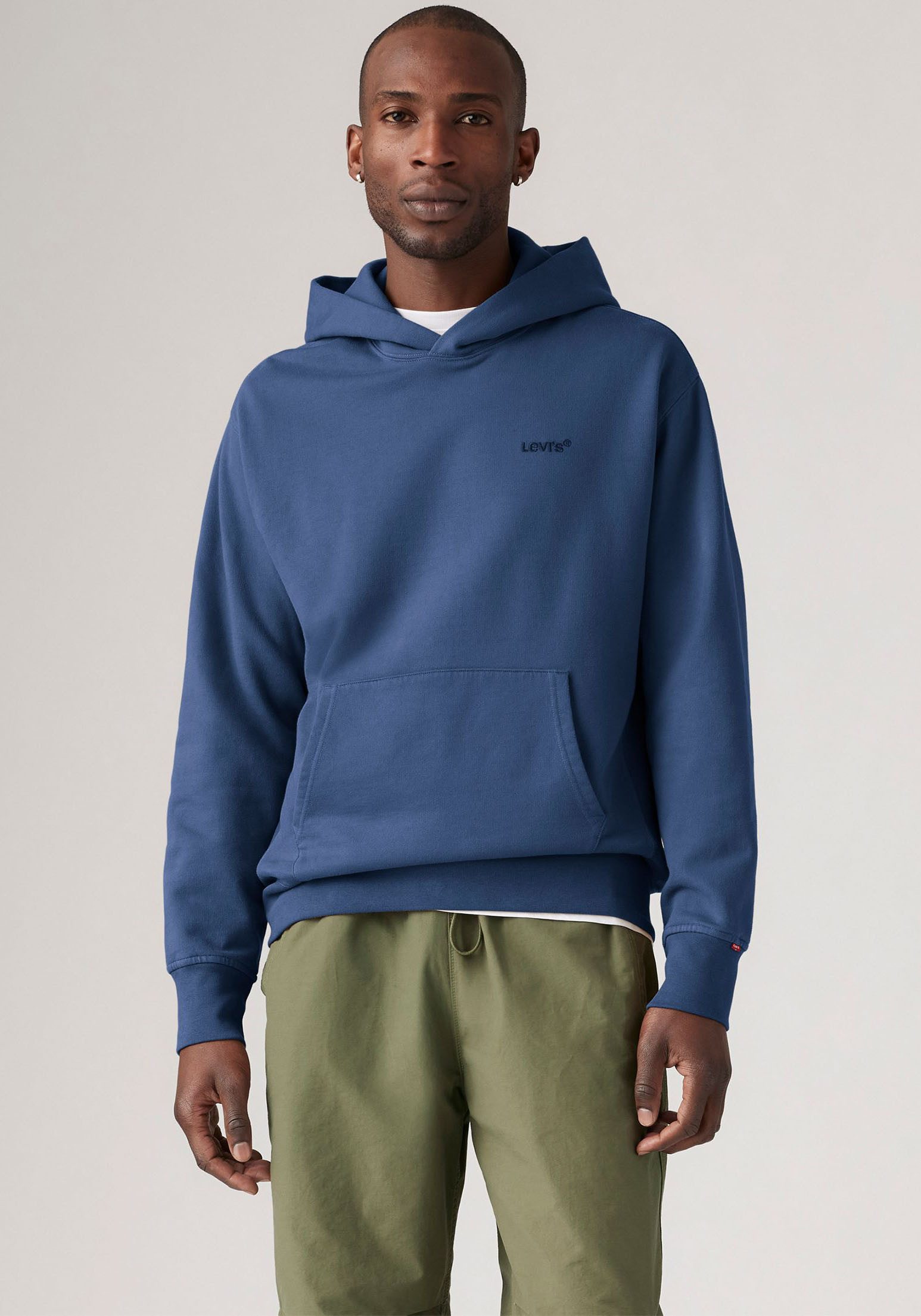 Levi's Hoodie THE AUTHENTIC HOODIE met kleine ton-sur-ton logo-borduursel op de borst
