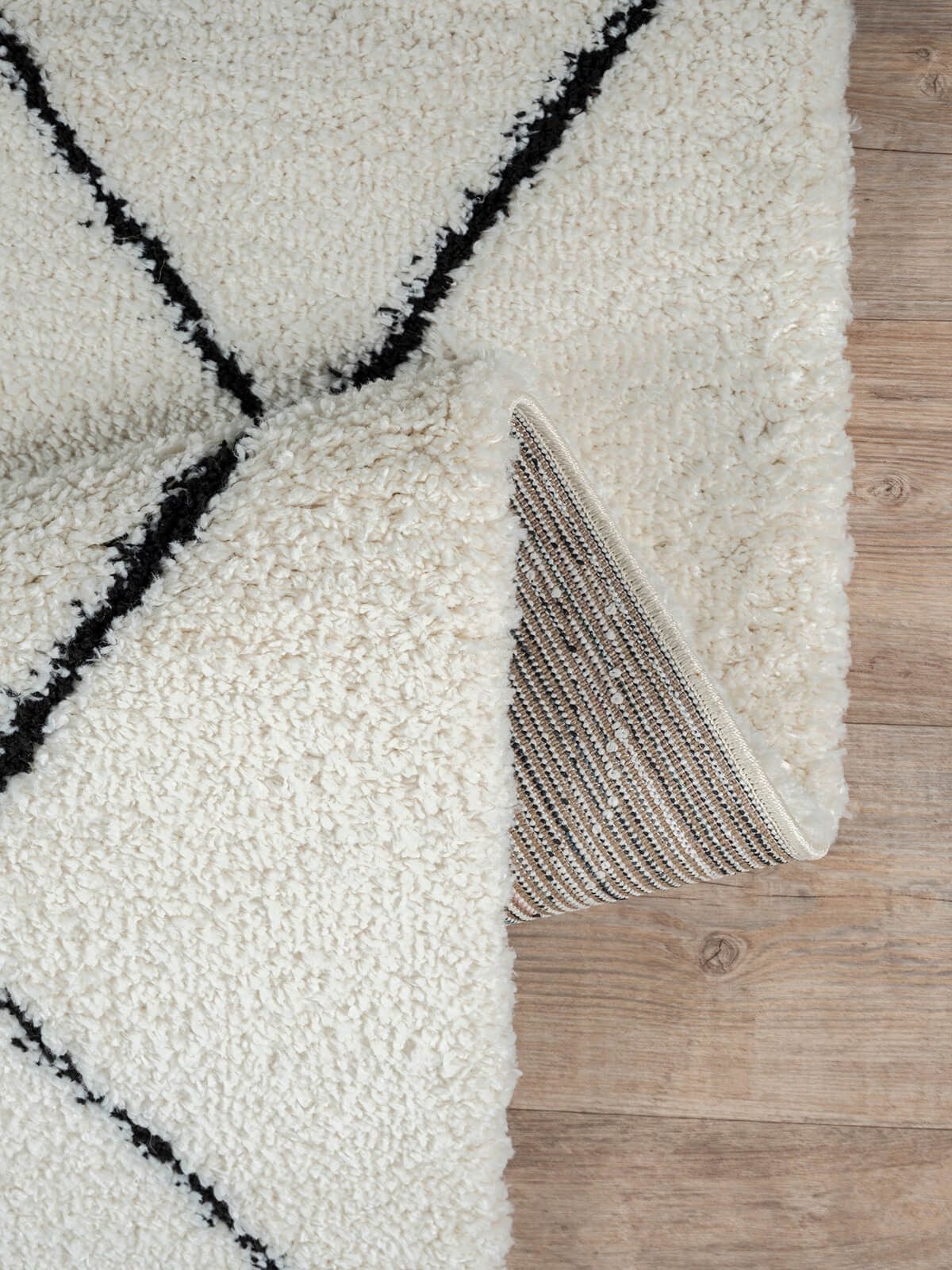 The carpet Vloerkleed Bahar Shaggy