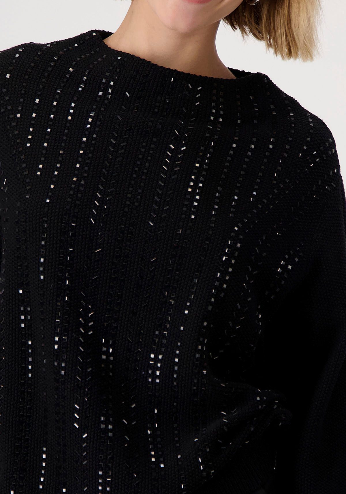Monari Trui met staande kraag Pullover sieraad met glinstersteentjes
