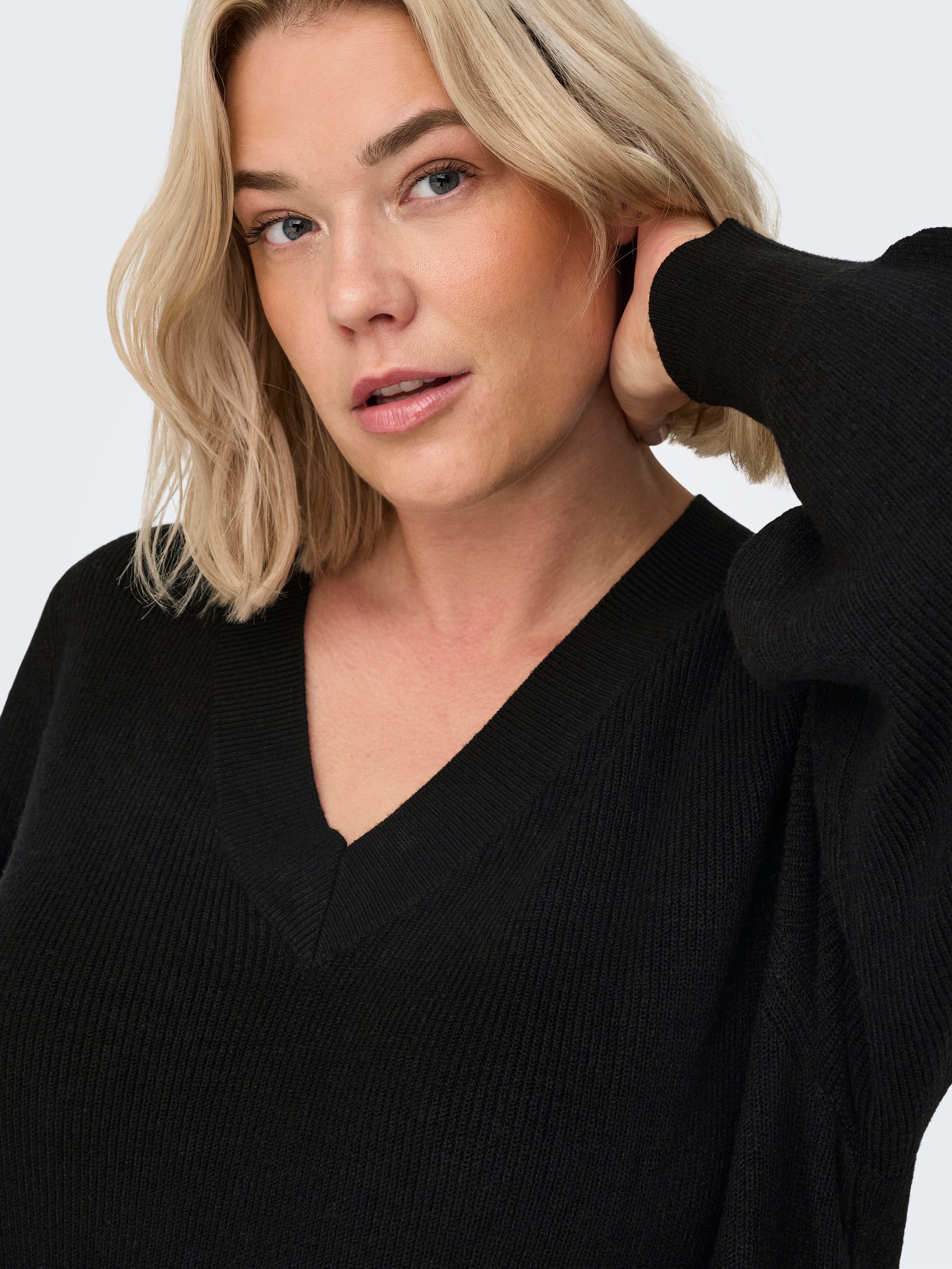 ONLY CARMAKOMA Gebreide jurk CARKATIA LS V-NECK DRESS KNT NOOS