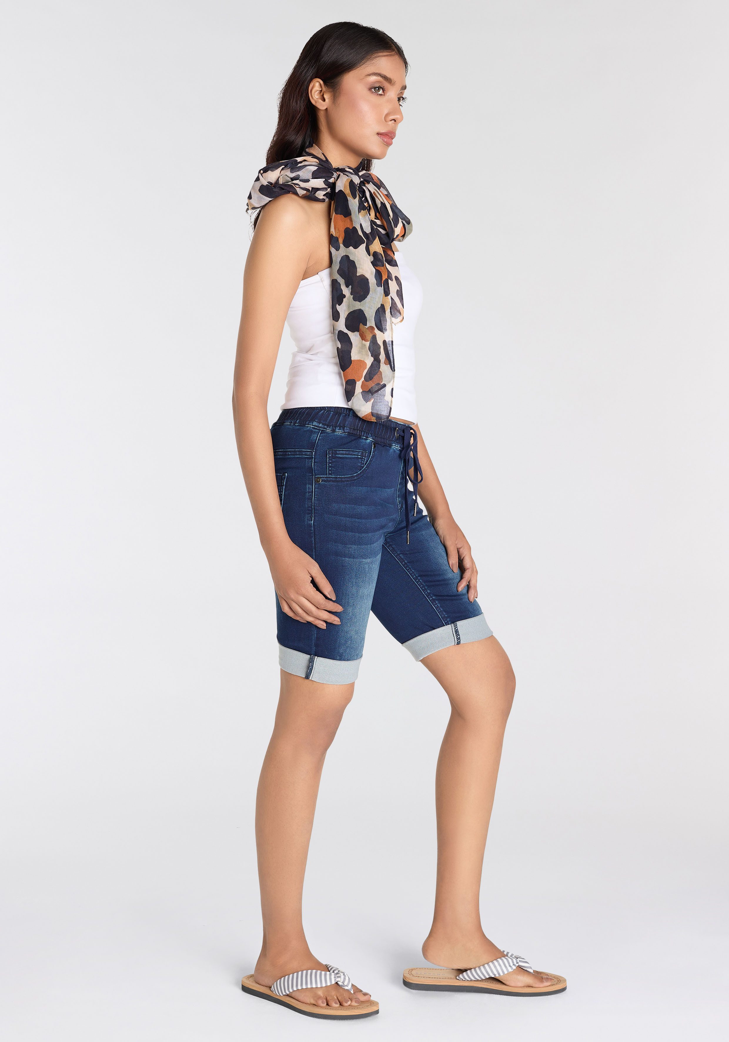 Arizona Jog-jeansbermuda hoge taille, opgerolde broekafsluitingen, used-look