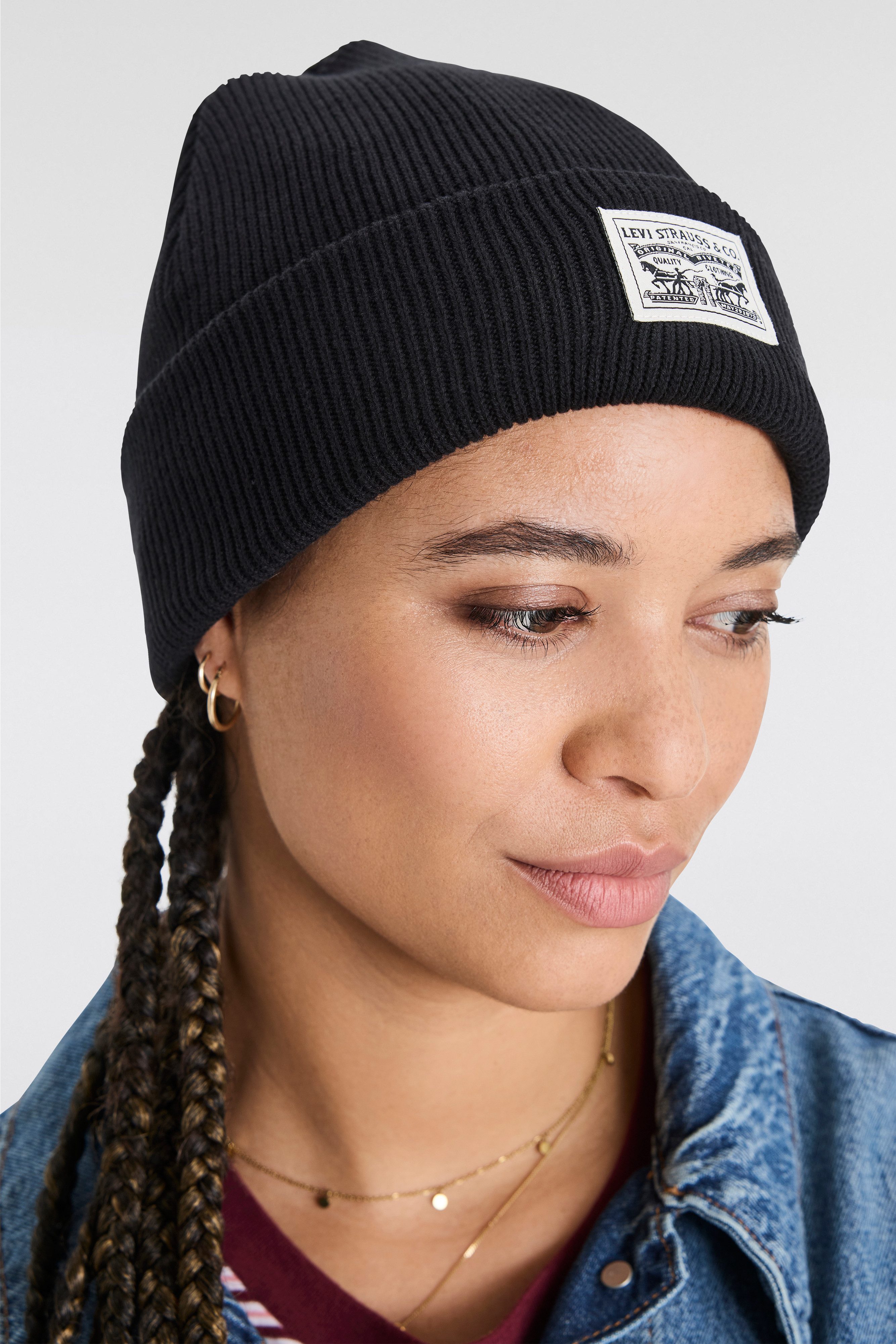 Levi's® Beanie BACKPATCH