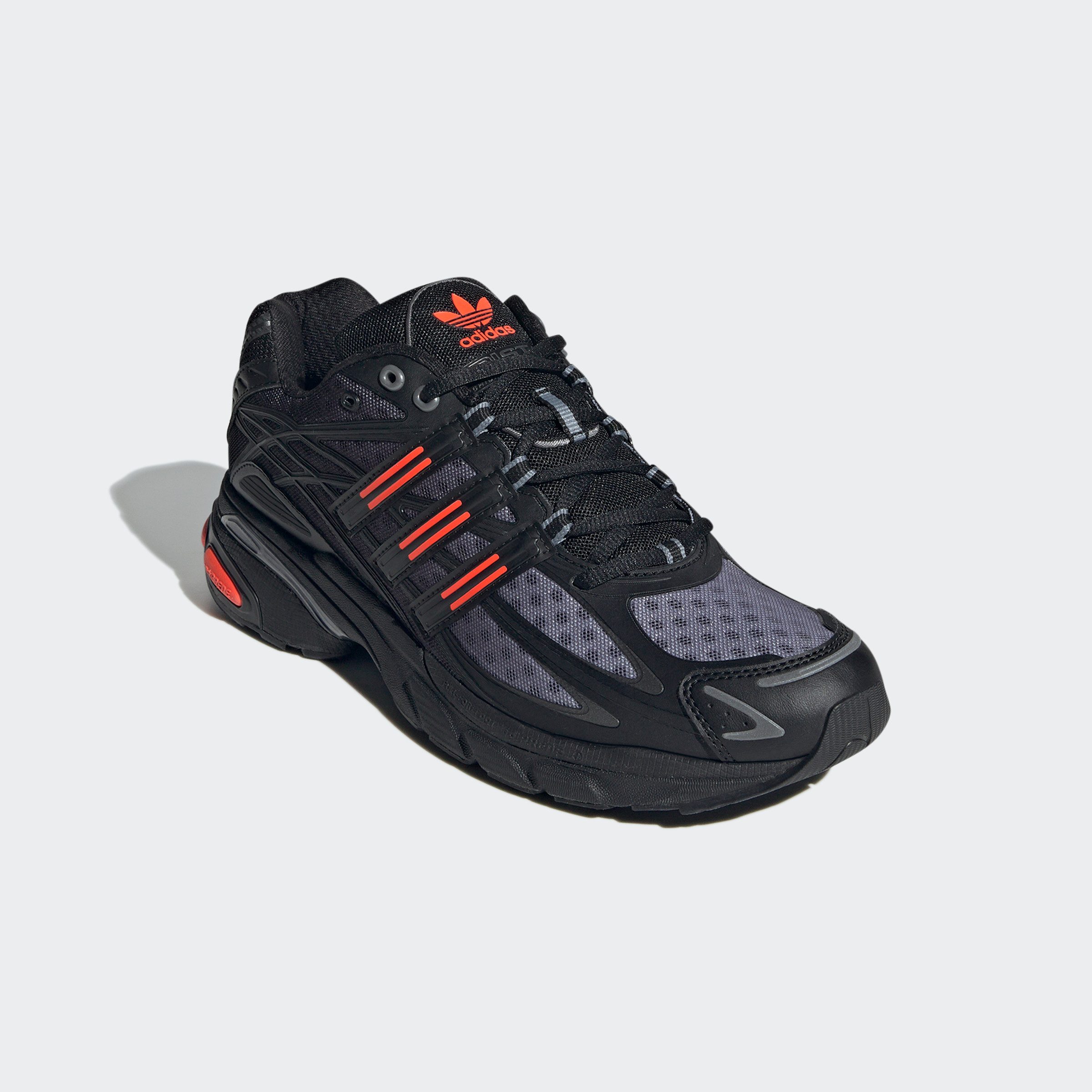 adidas Originals Sneakers