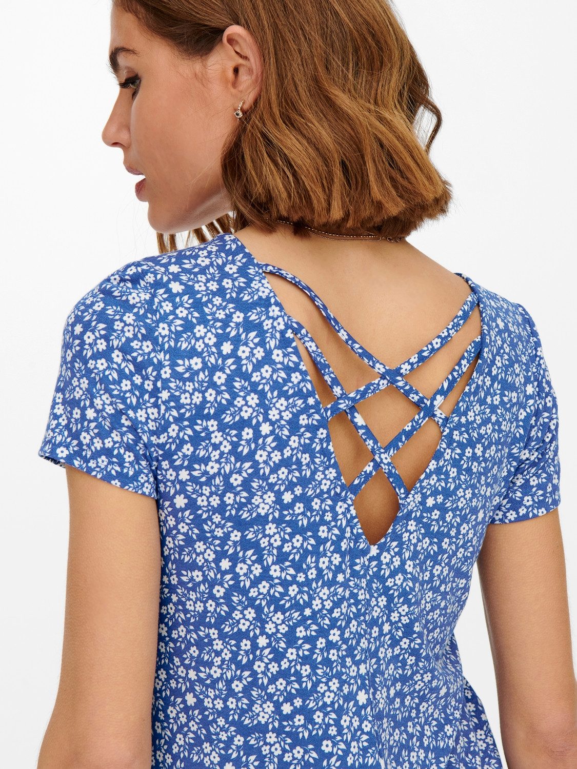 Only Mini-jurk ONLBERA BACK LACE UP S/S DRESS JRS NOOS