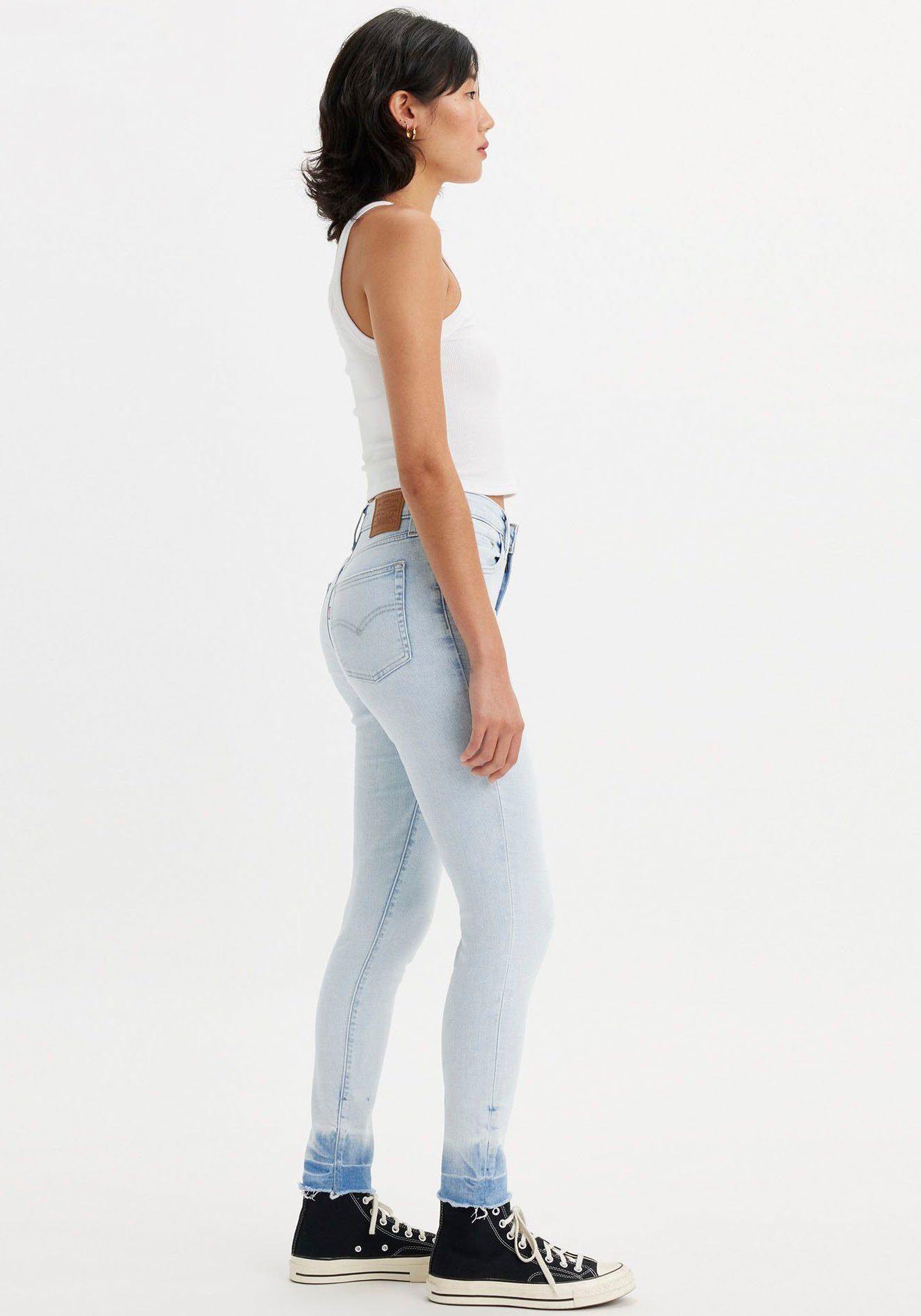 Levi's® Skinny fit jeans 721 High rise skinny met splitje in de zoom