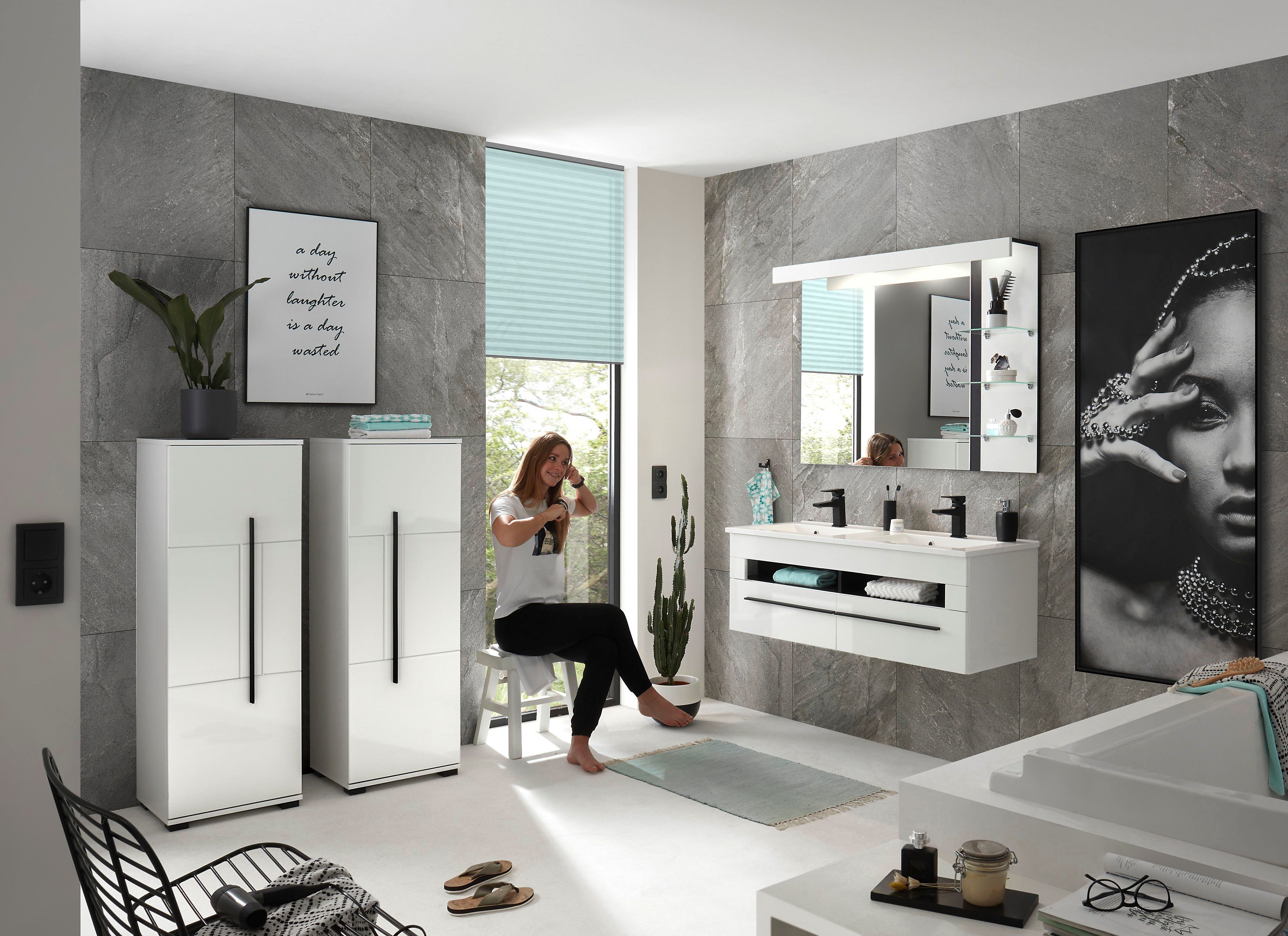 INOSIGN Halfhoge kast Cantara, Badschrank in Hochglanz Weiß, Schrank im modernen Design