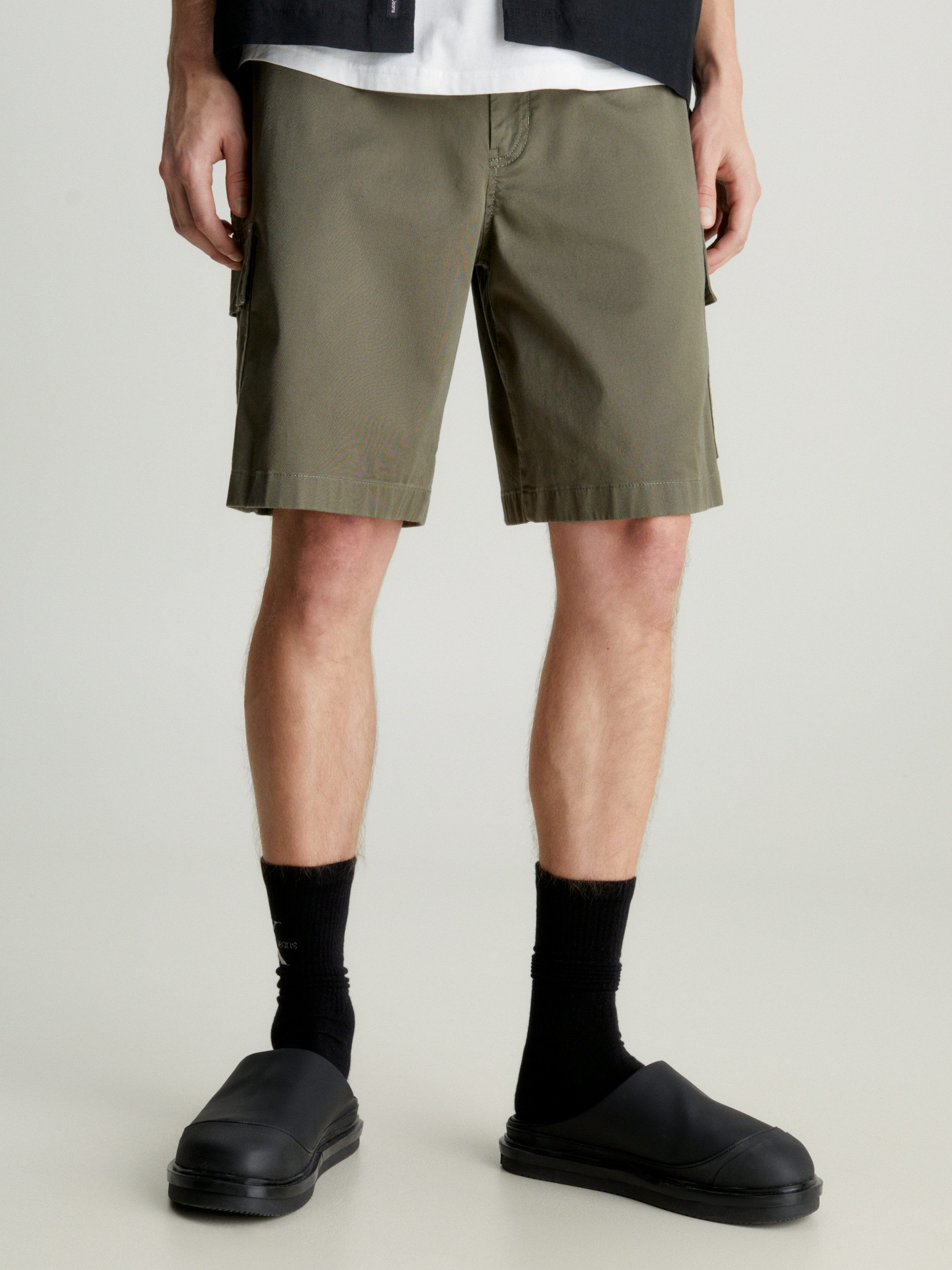 Calvin Klein Cargobroek CARGO SHORT met logopatch