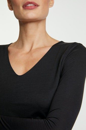 Rich & Royal Shirt met lange mouwen met een vrouwelijke v-hals