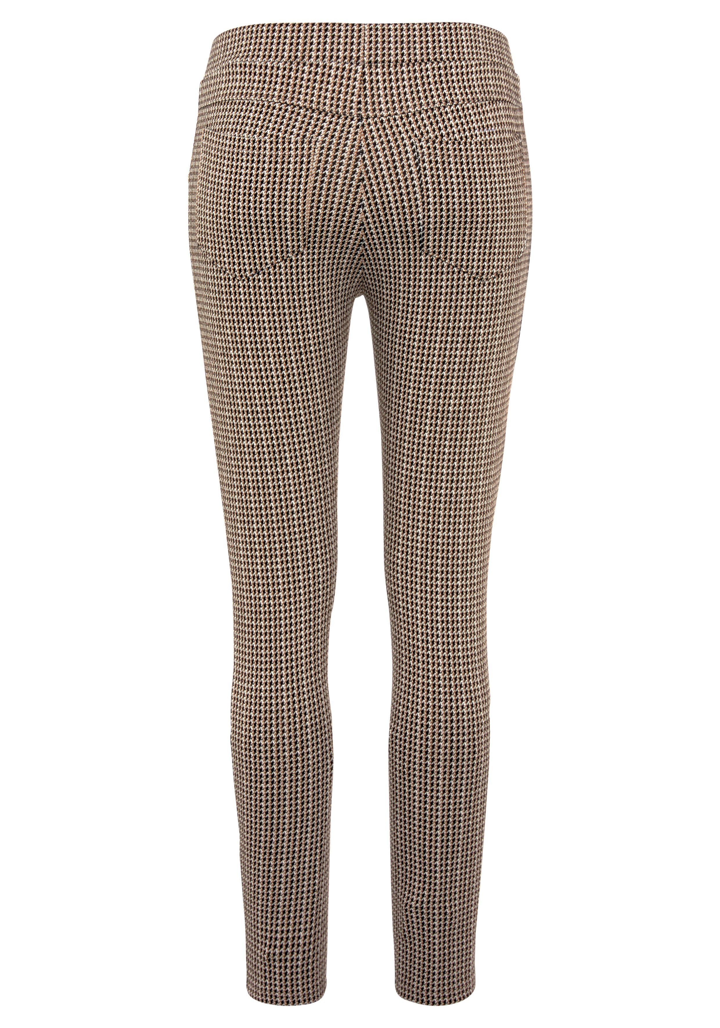 Lascana Legging met ingestrikt allover ontwerp