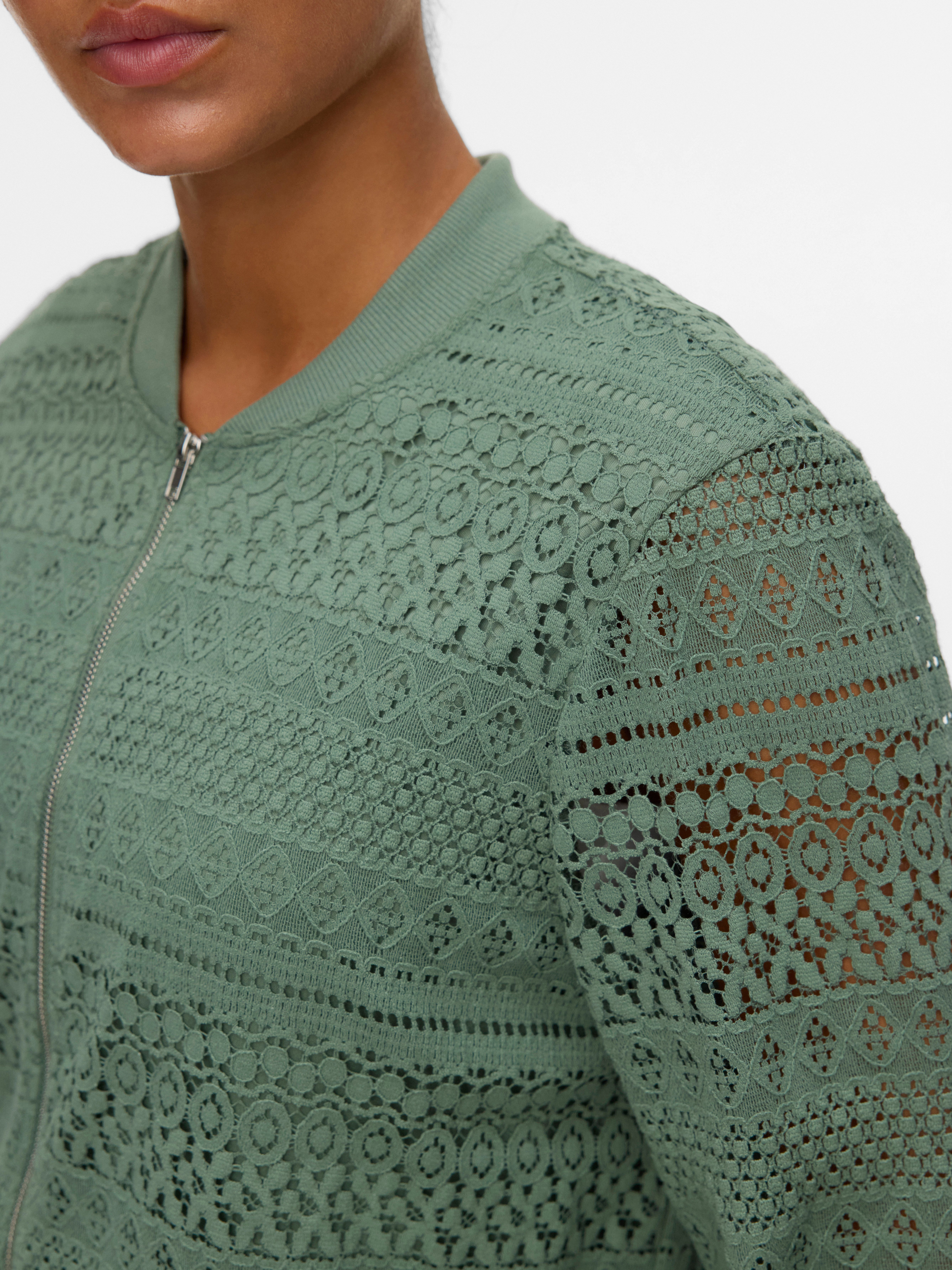 Vero Moda Bomberjack VMHONEY LACE BOMBER JACKET WVN GA