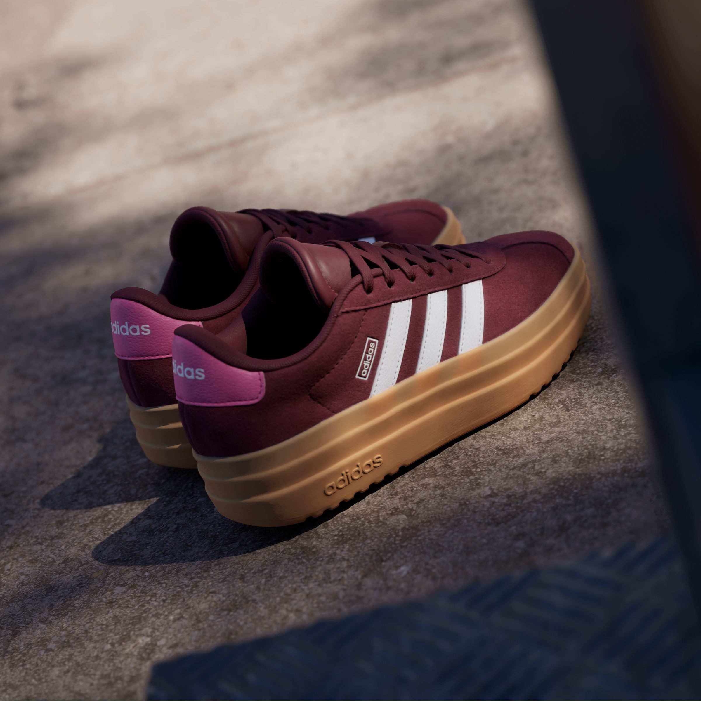 adidas Sportswear Plateausneakers Design in de voetsporen van de adidas Gazelle Bold