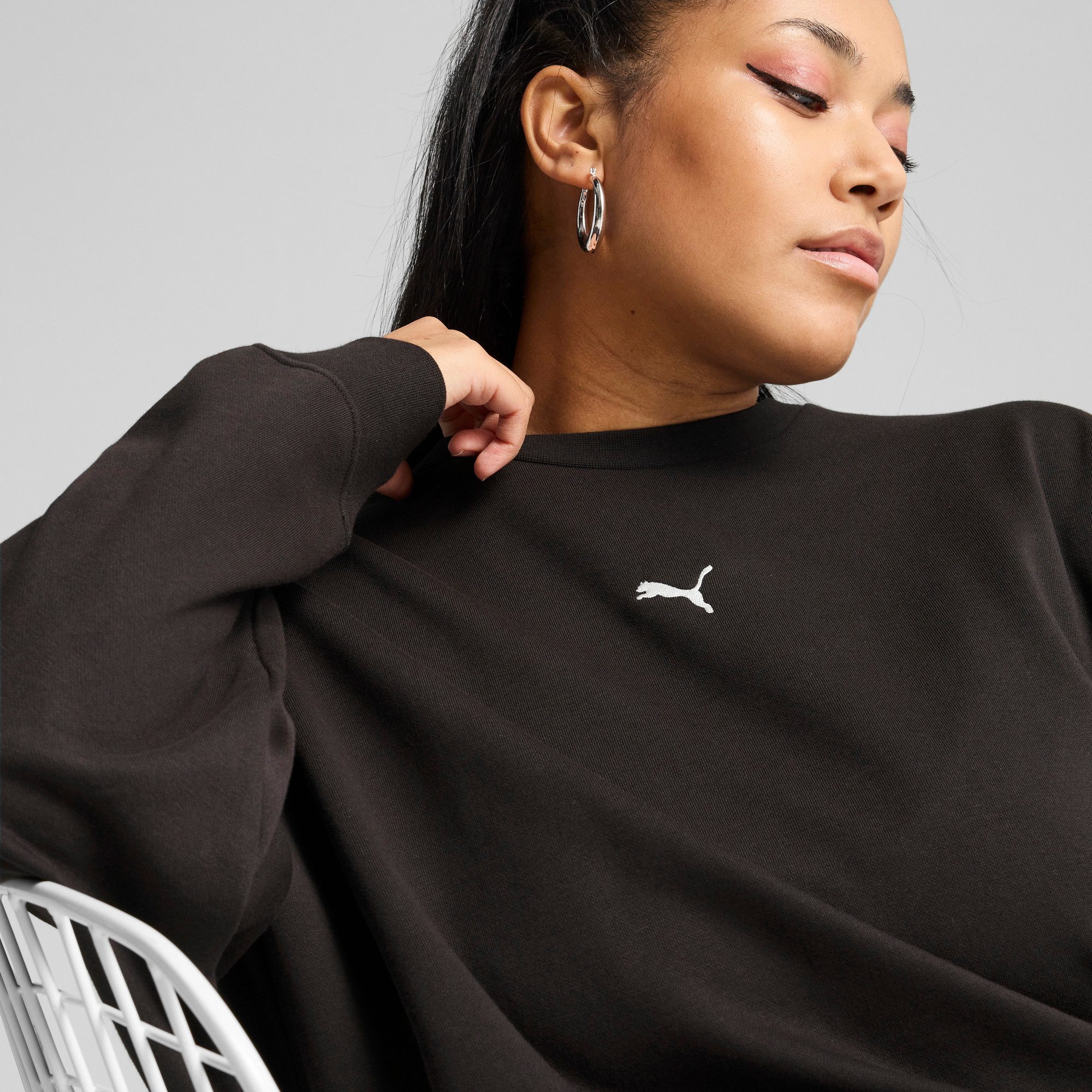 PUMA Shirt met lange mouwen ESS OVERSIZED CREW FL