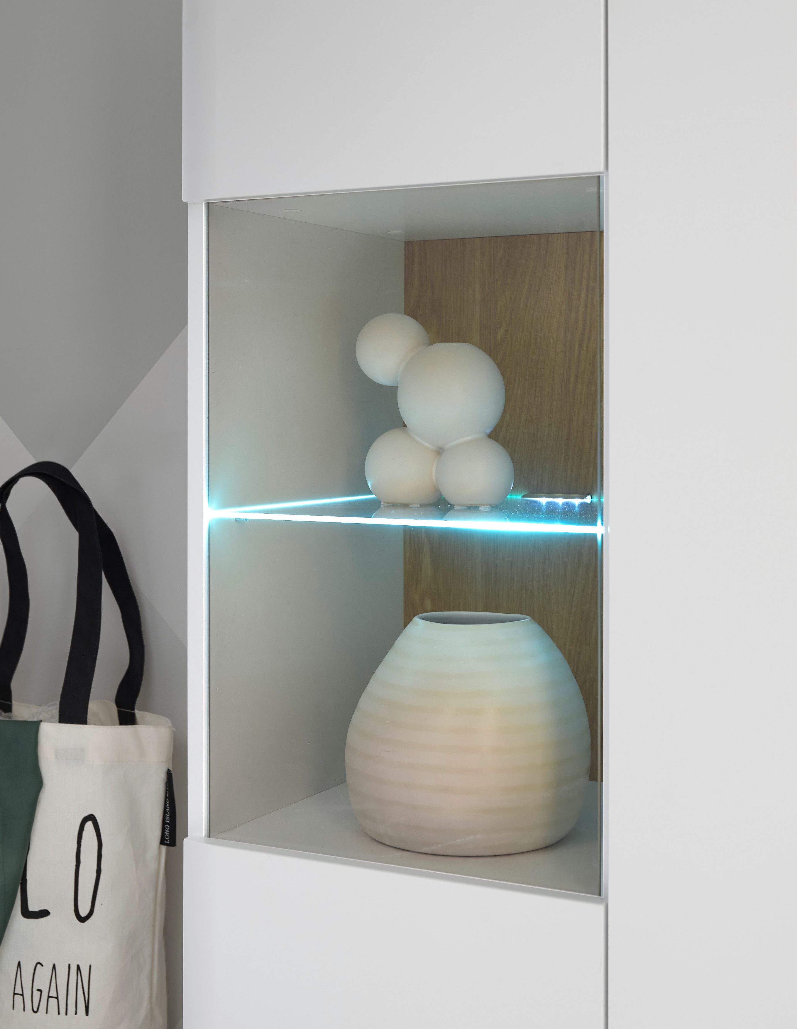 INOSIGN Vitrinekast Torge, hoge kast, glazen vitrine, staande vitrine, vitrinekast in drie verschillende kleuren beschikbaar, glazen deur & -bodem, 90 cm breed (1 stuk)