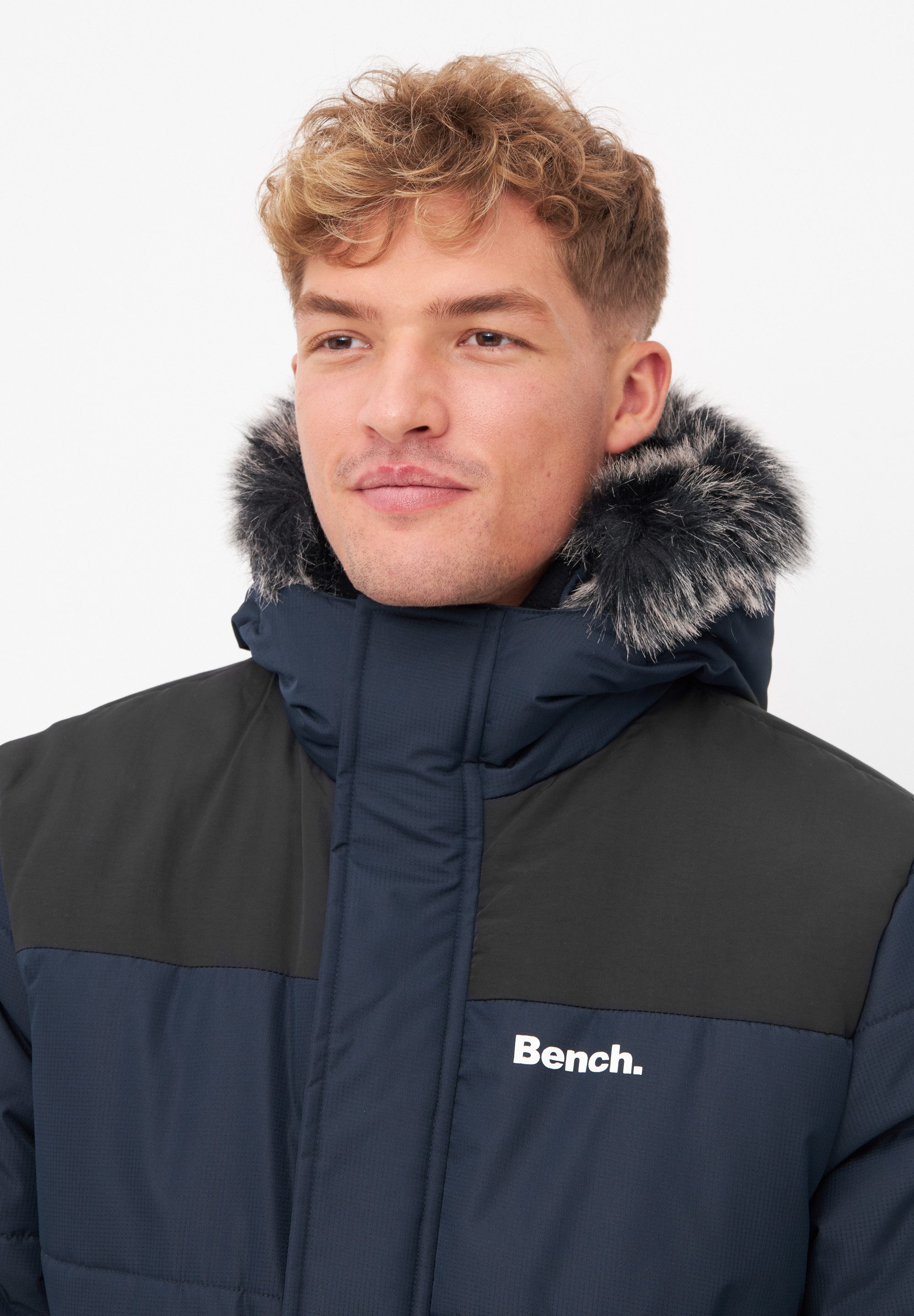 Bench. Parka TILLOR