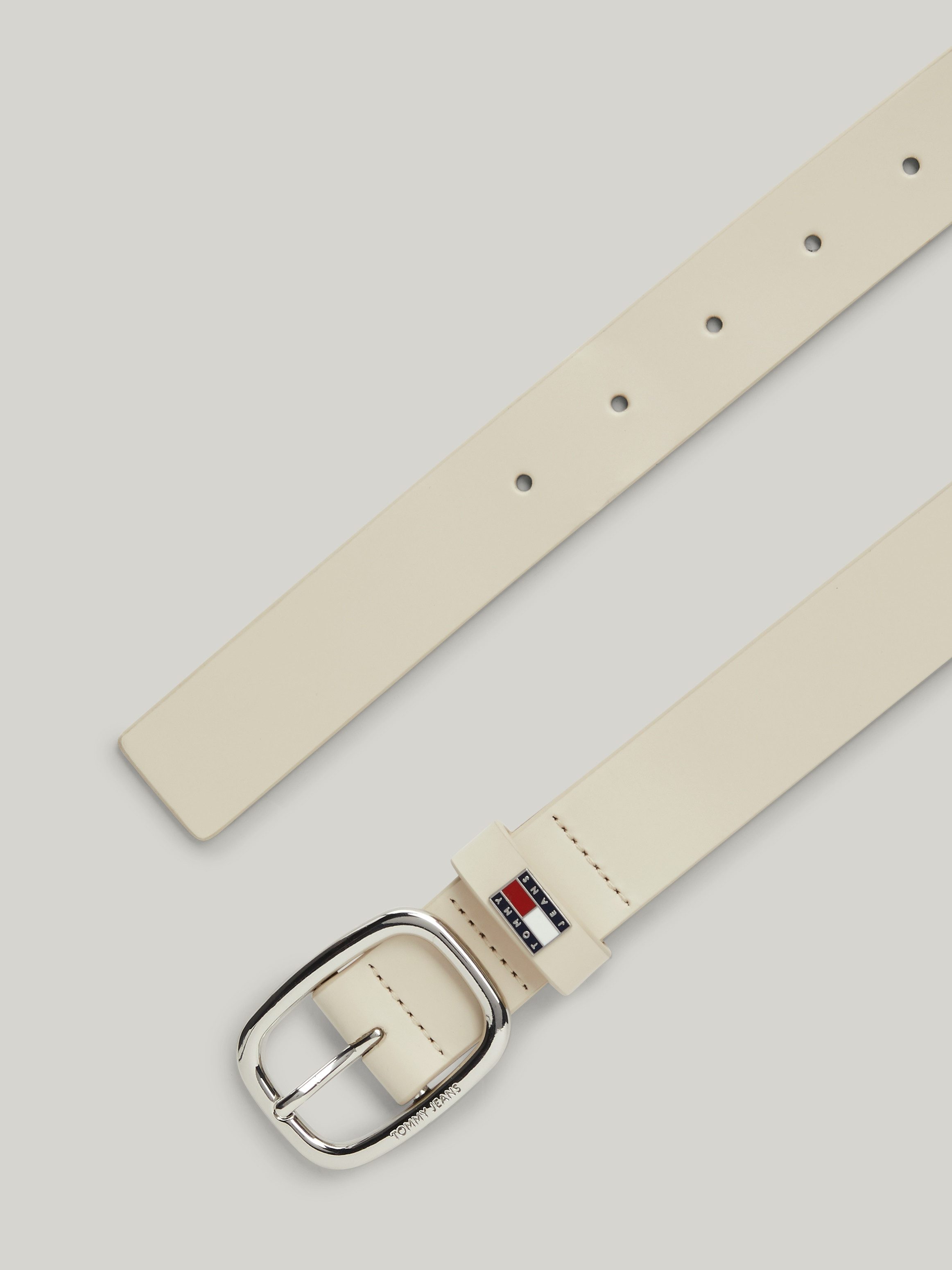 TOMMY JEANS Leren riem TJW OVAL 3.0 Ovale eenvoudig pin sluiting en logo op de sluiting
