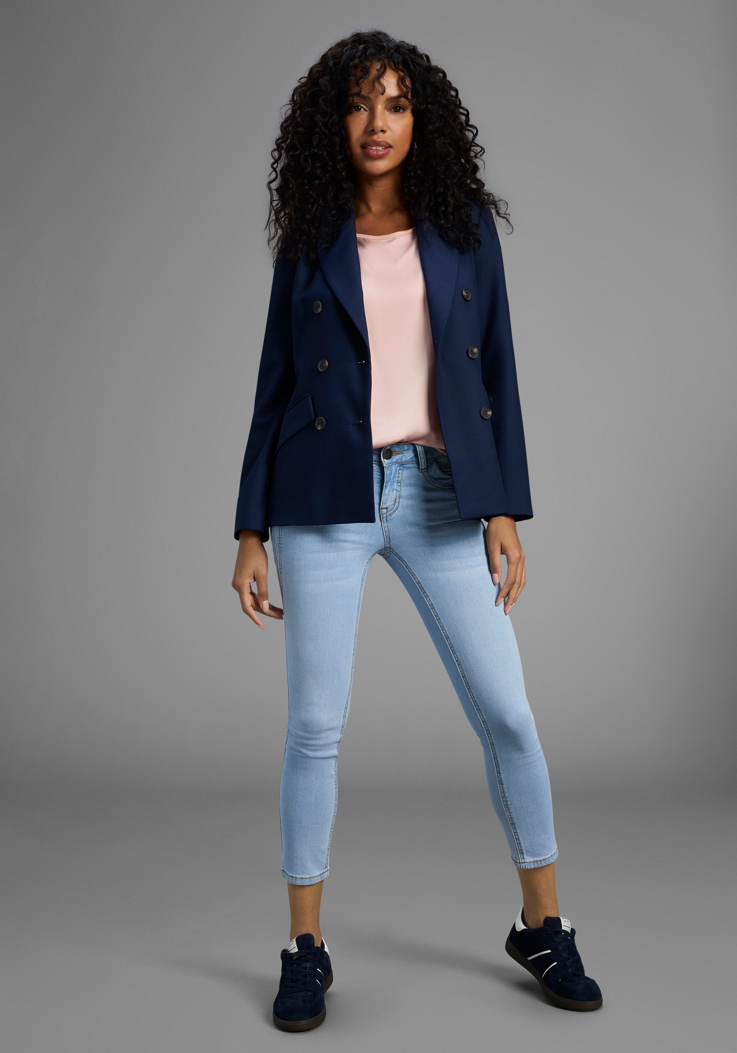 Arizona 7/8 jeans Met geren extra-strakke snit, used-look-wassing, lage taille
