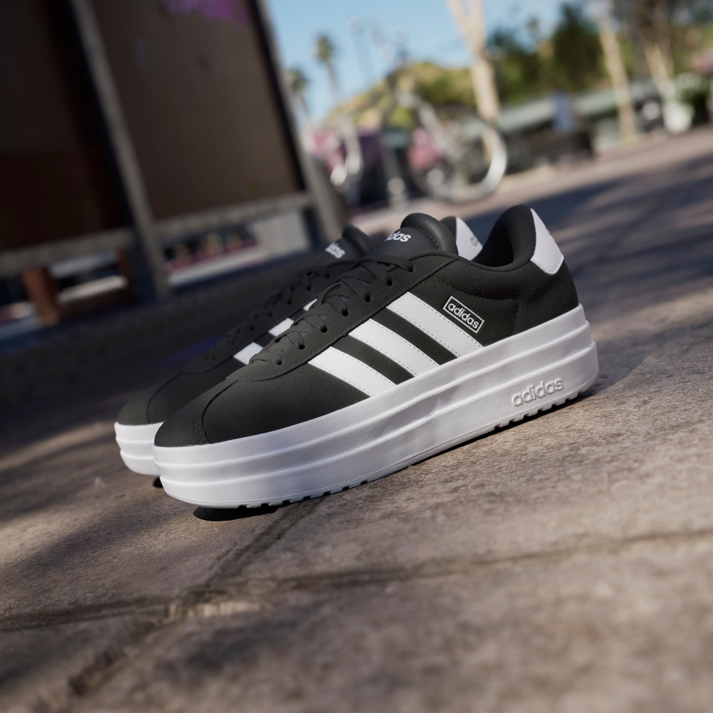 adidas Sportswear Sneakers VL COURT BOLD Design in de voetsporen van de adidas Gazelle Bold