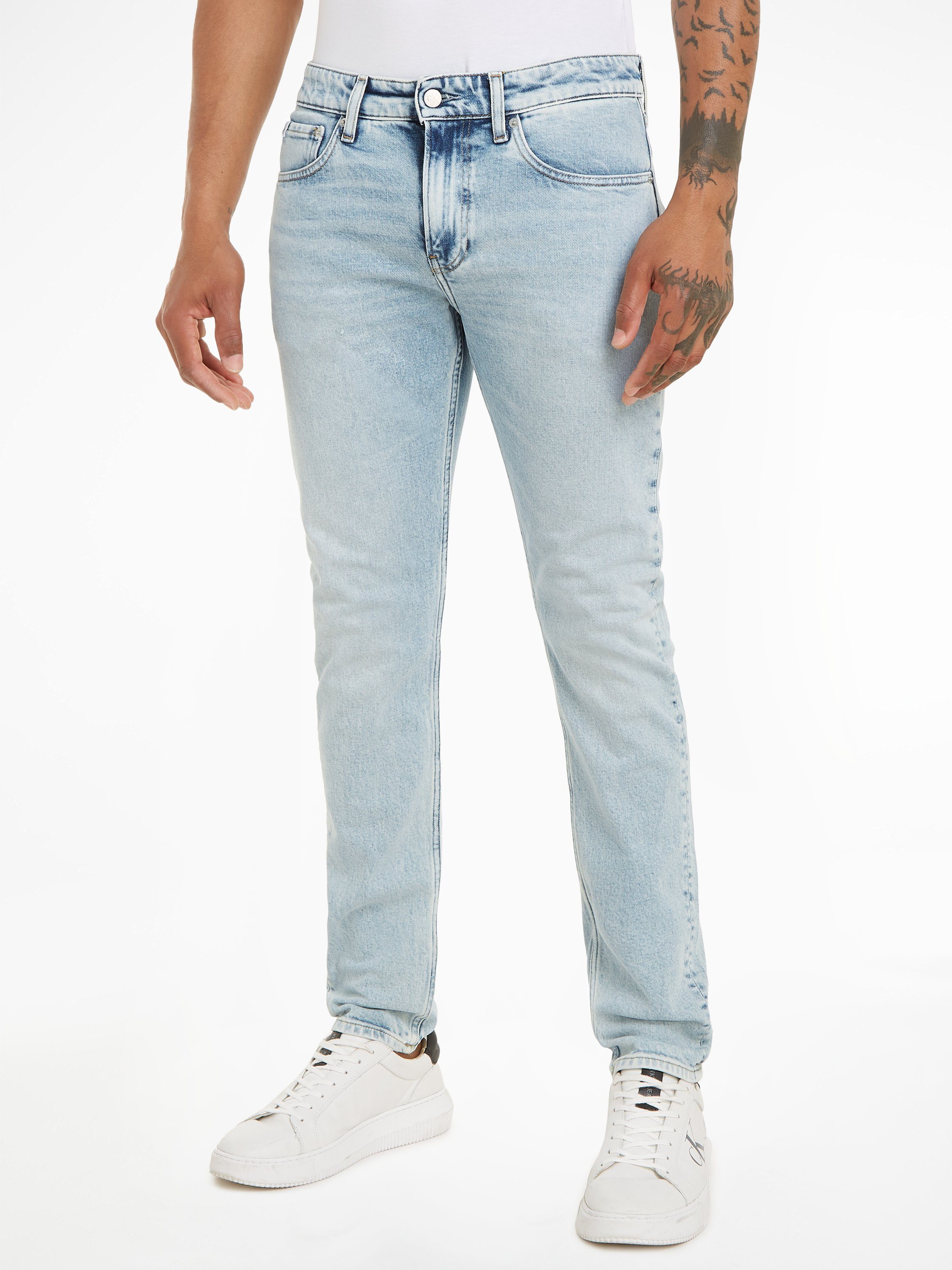 Calvin Klein Slim fit jeans SLIM TAPER in een klassiek 5-pocketsmodel