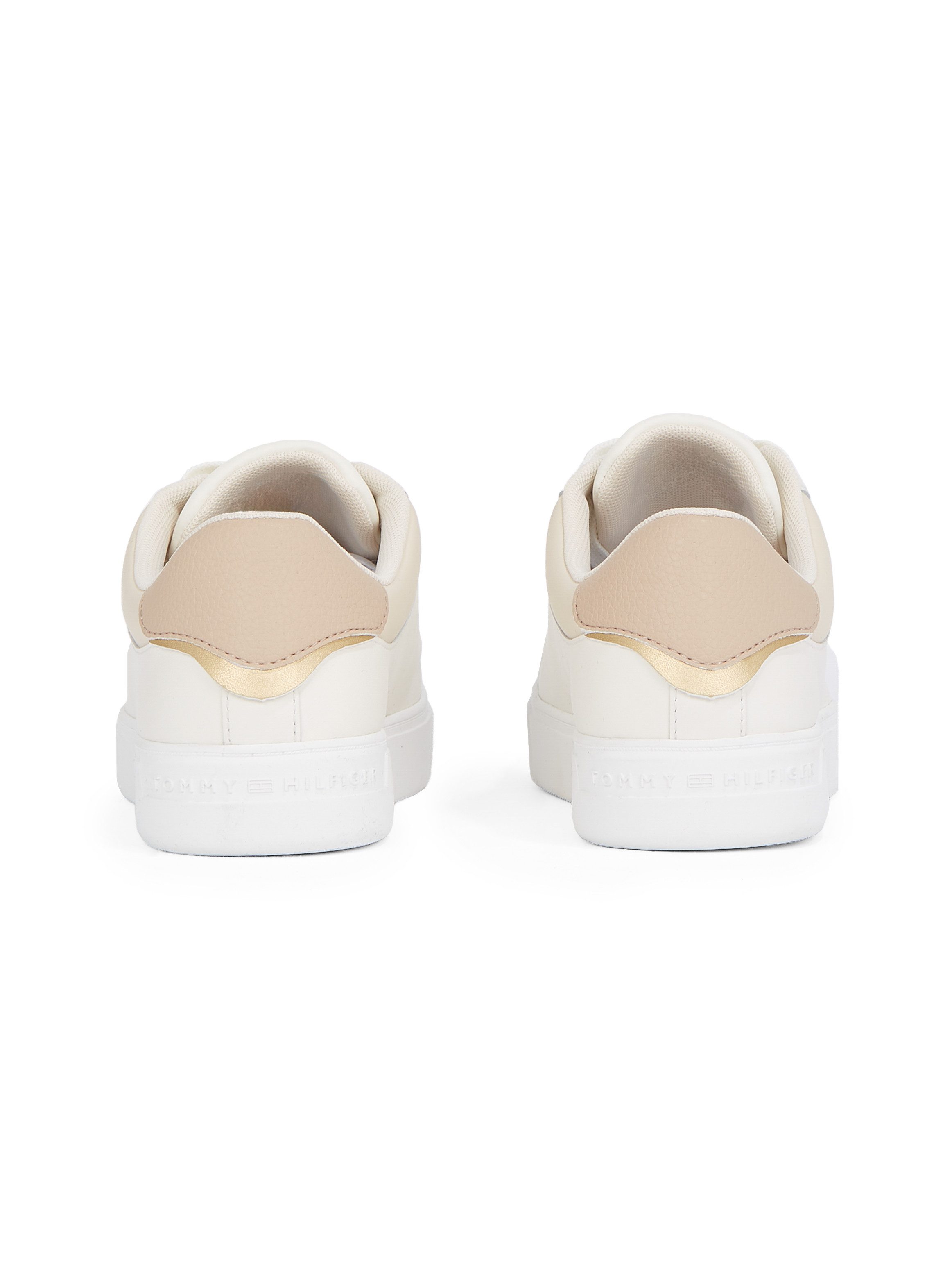Tommy Hilfiger Plateausneakers ESSENTIAL COURT SNEAKER , vrijetijdsschoen, lage schoen, veterschoen met logo-opdruk