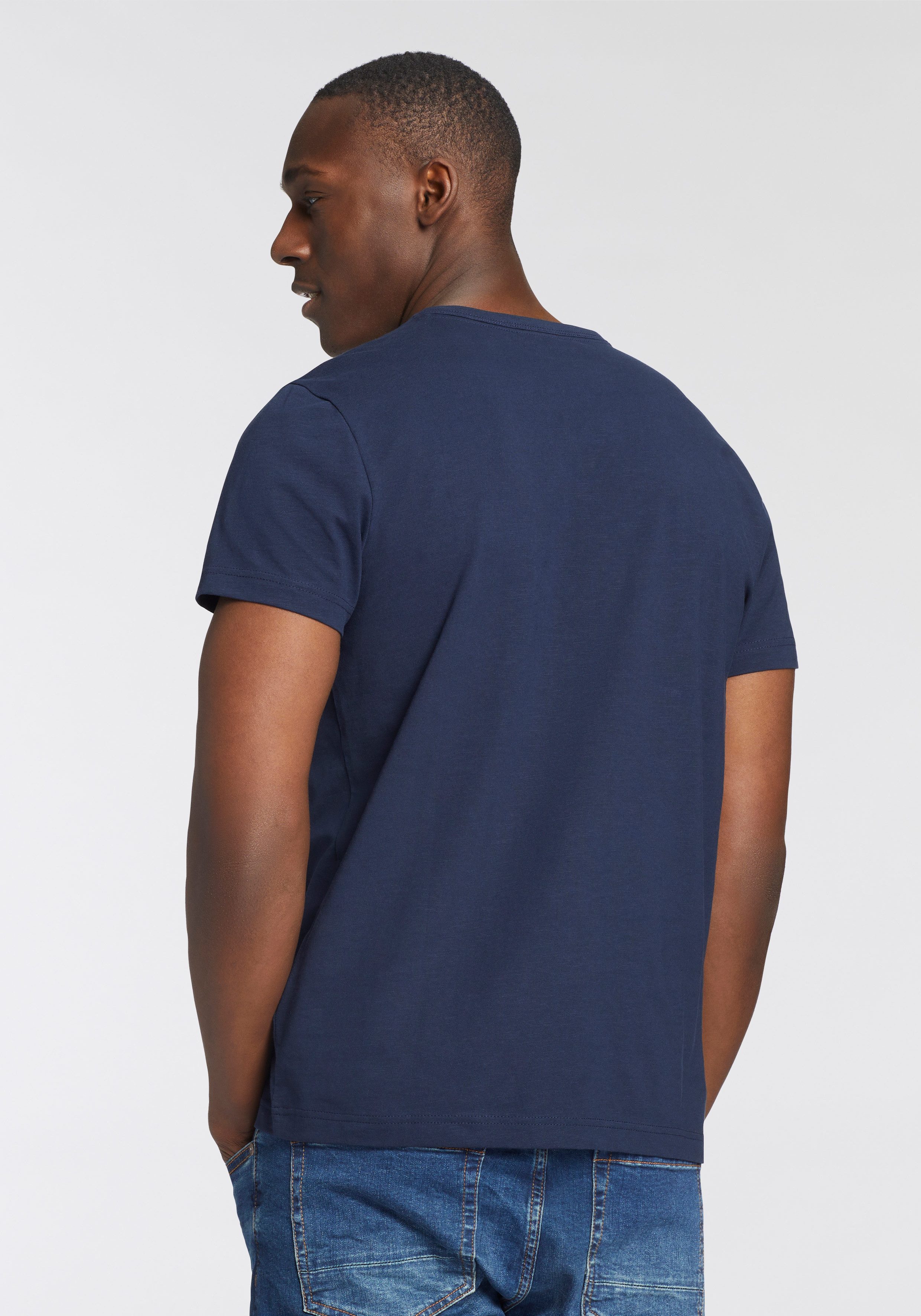 Bruno Banani T-shirt Met geknoopte V-hals