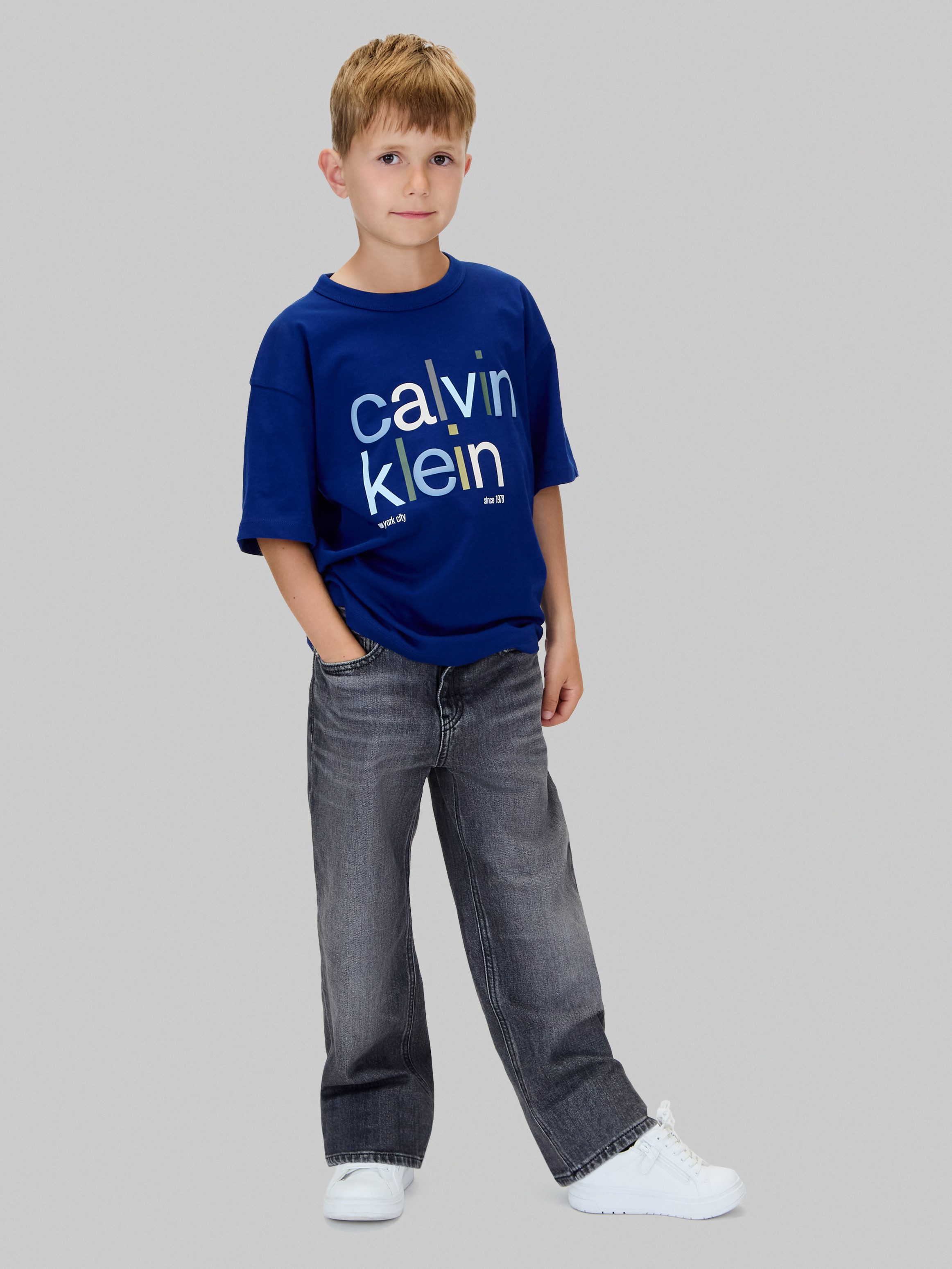 Calvin Klein T-shirt COLOR LOGO GRAPHIC SS T-SHIRT voor kinderen tot 16 jaar, logo-opschrift