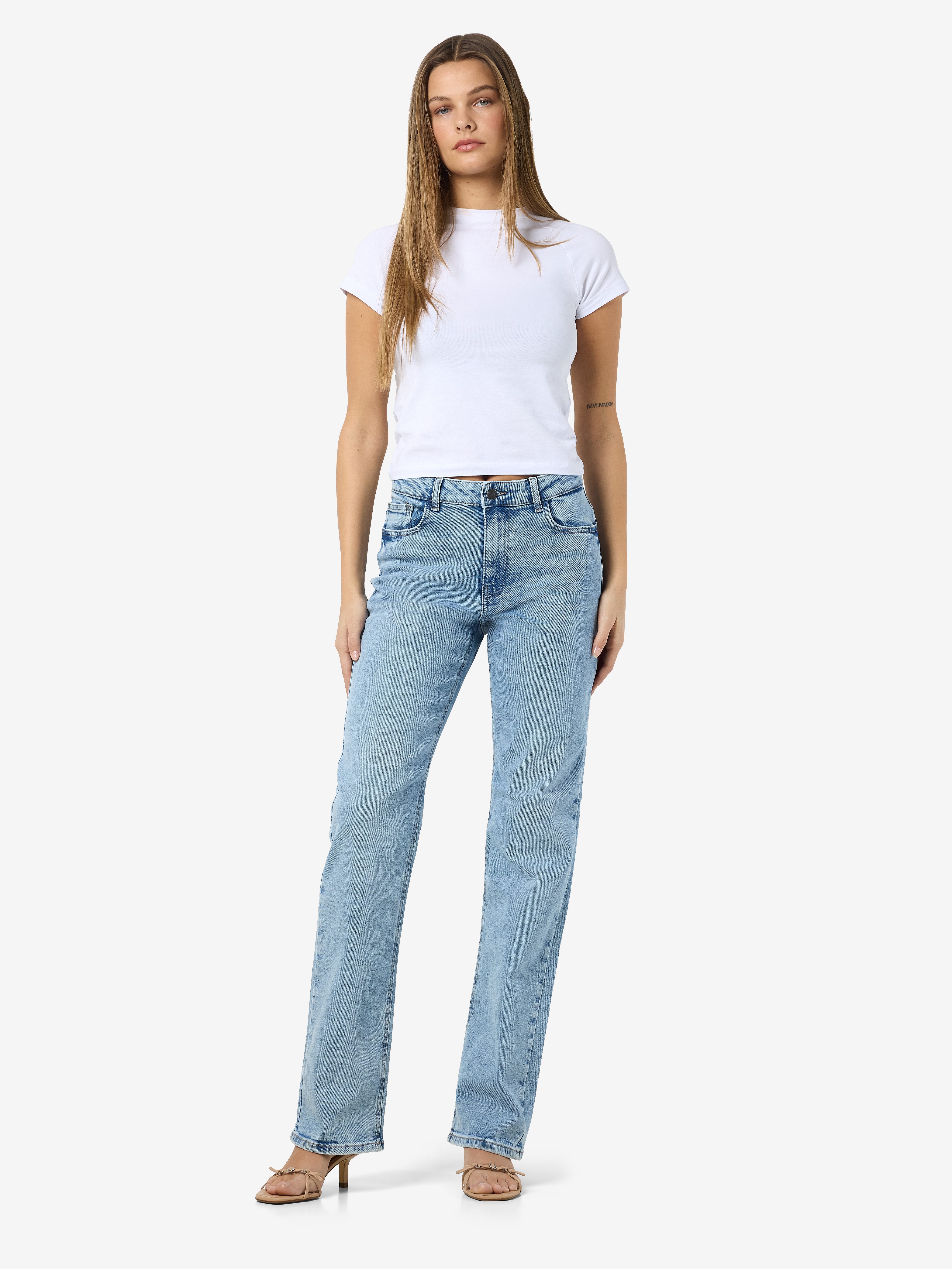 Noisy may High-waist jeans NMMONICA HW STRAIGHT JEAN AZ359LB NOOS