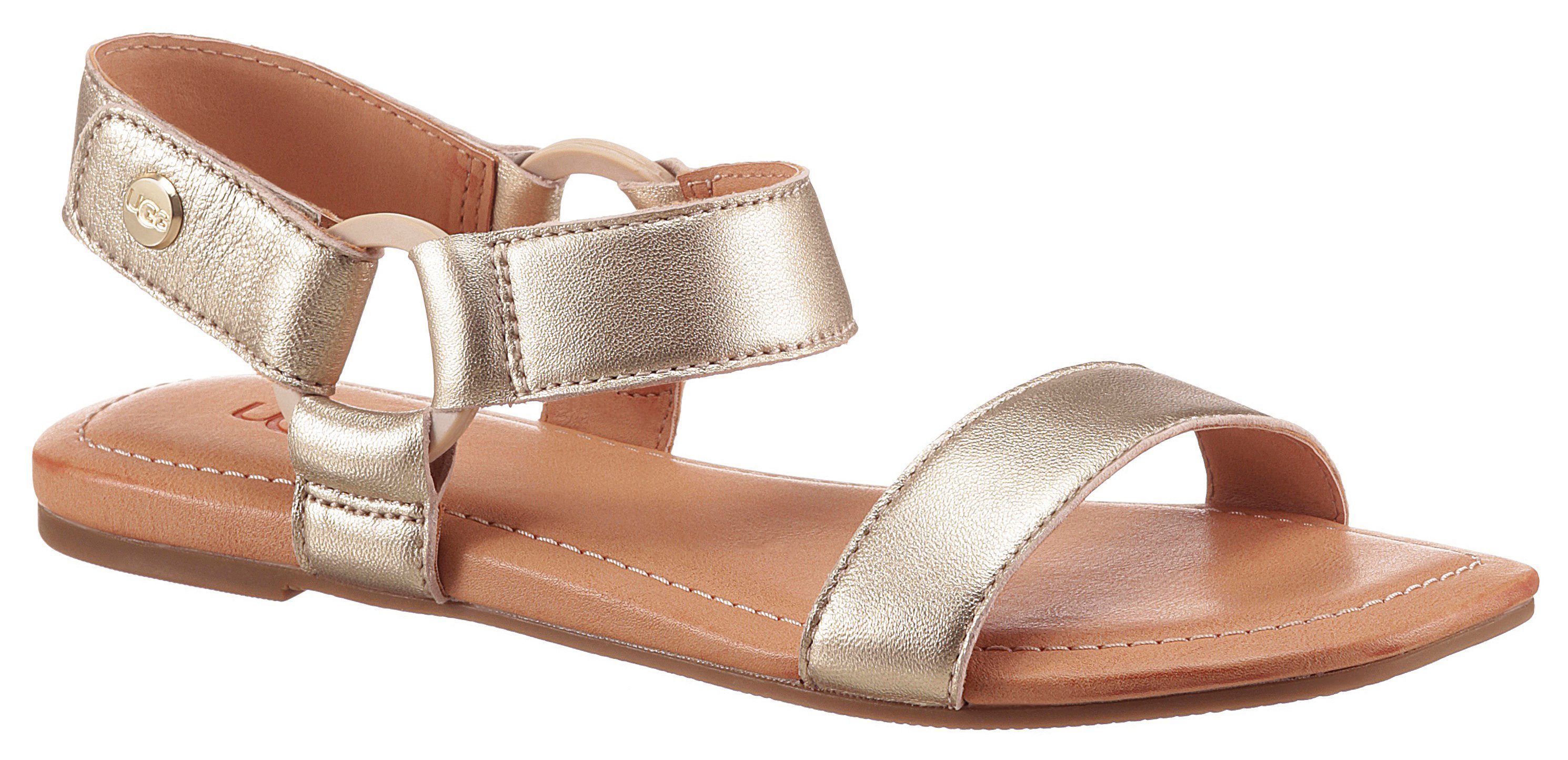 ugg sandalen goud