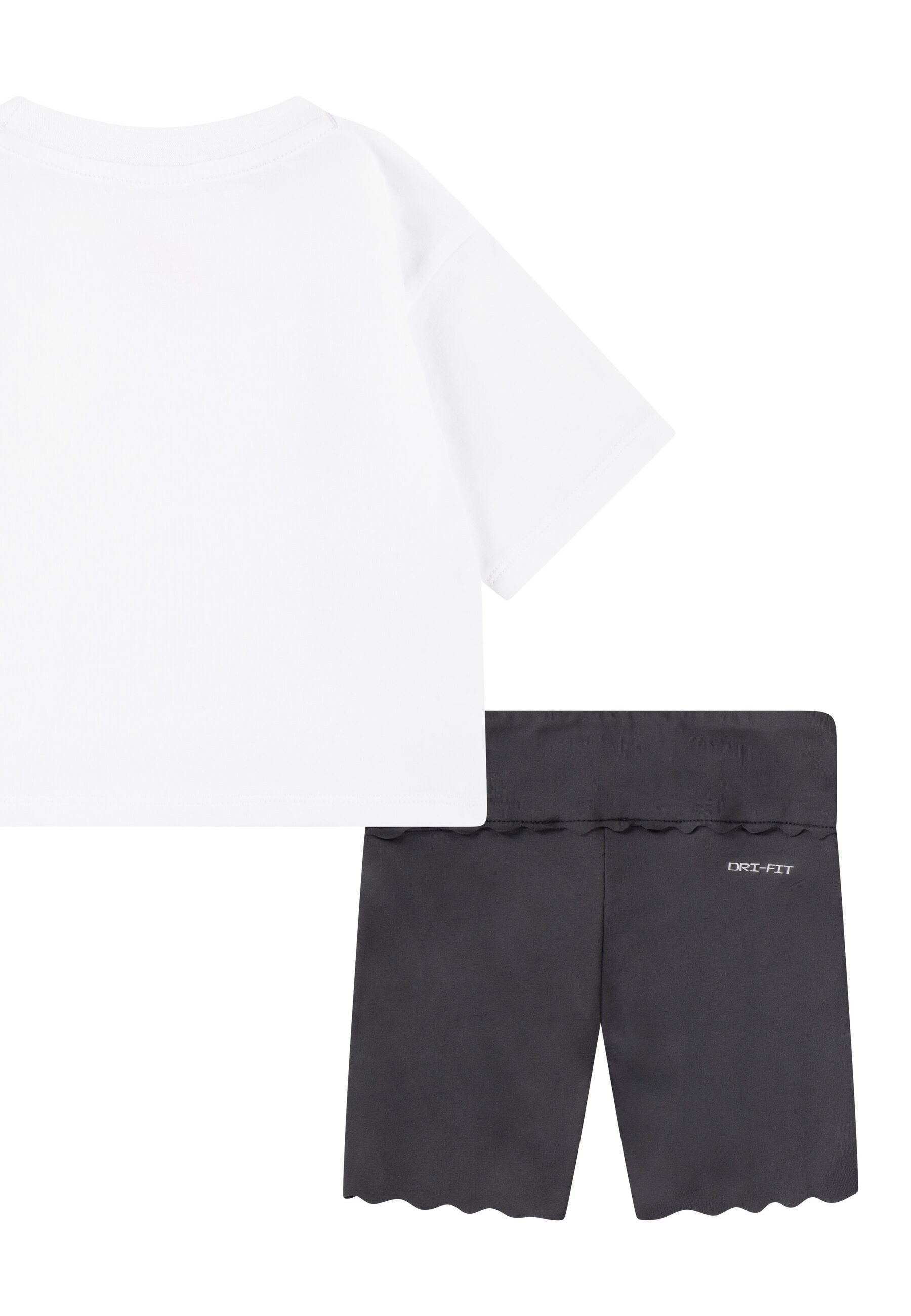 Nike Sportswear T-shirt short