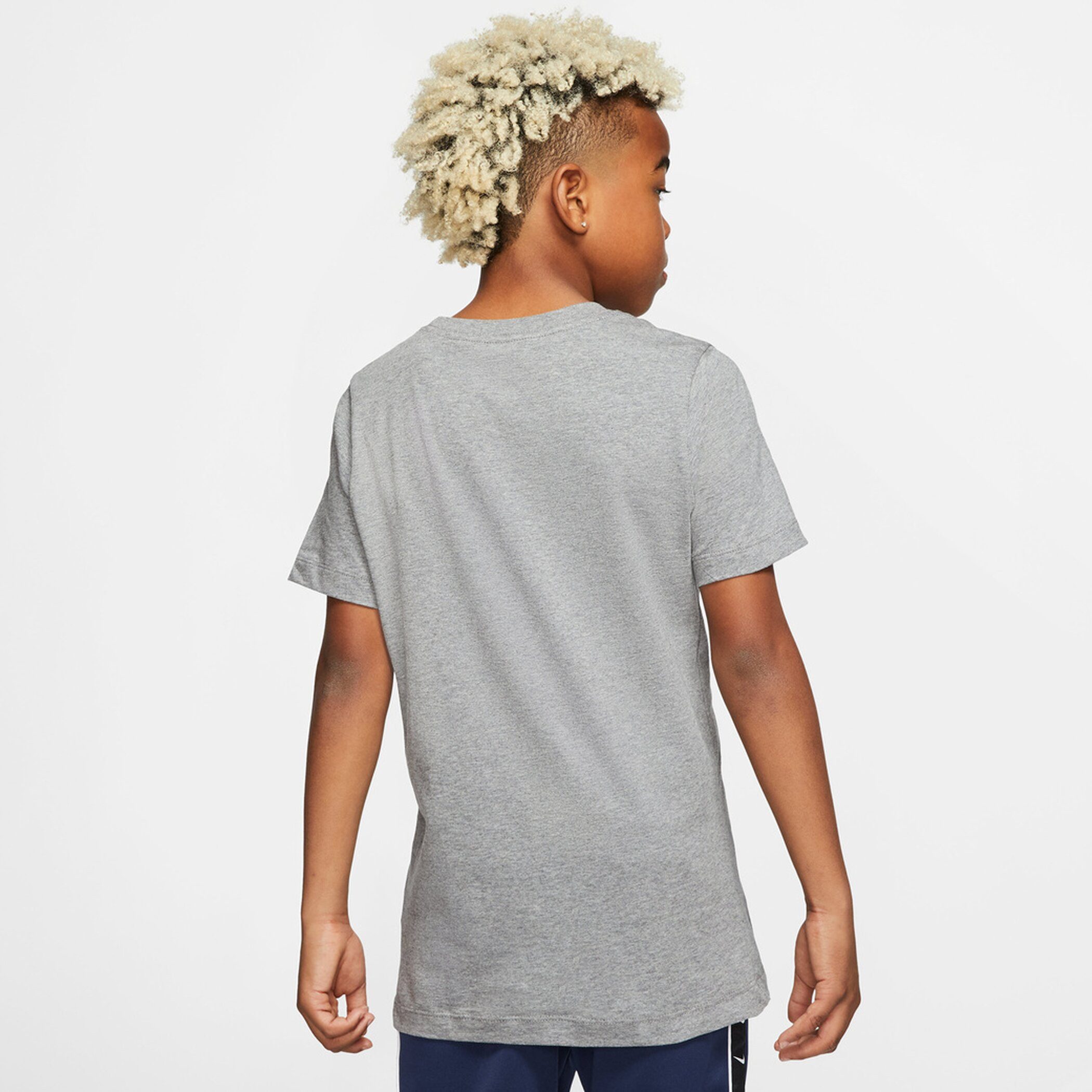Nike Sportswear T-shirt Big Kids' Cotton T-Shirt