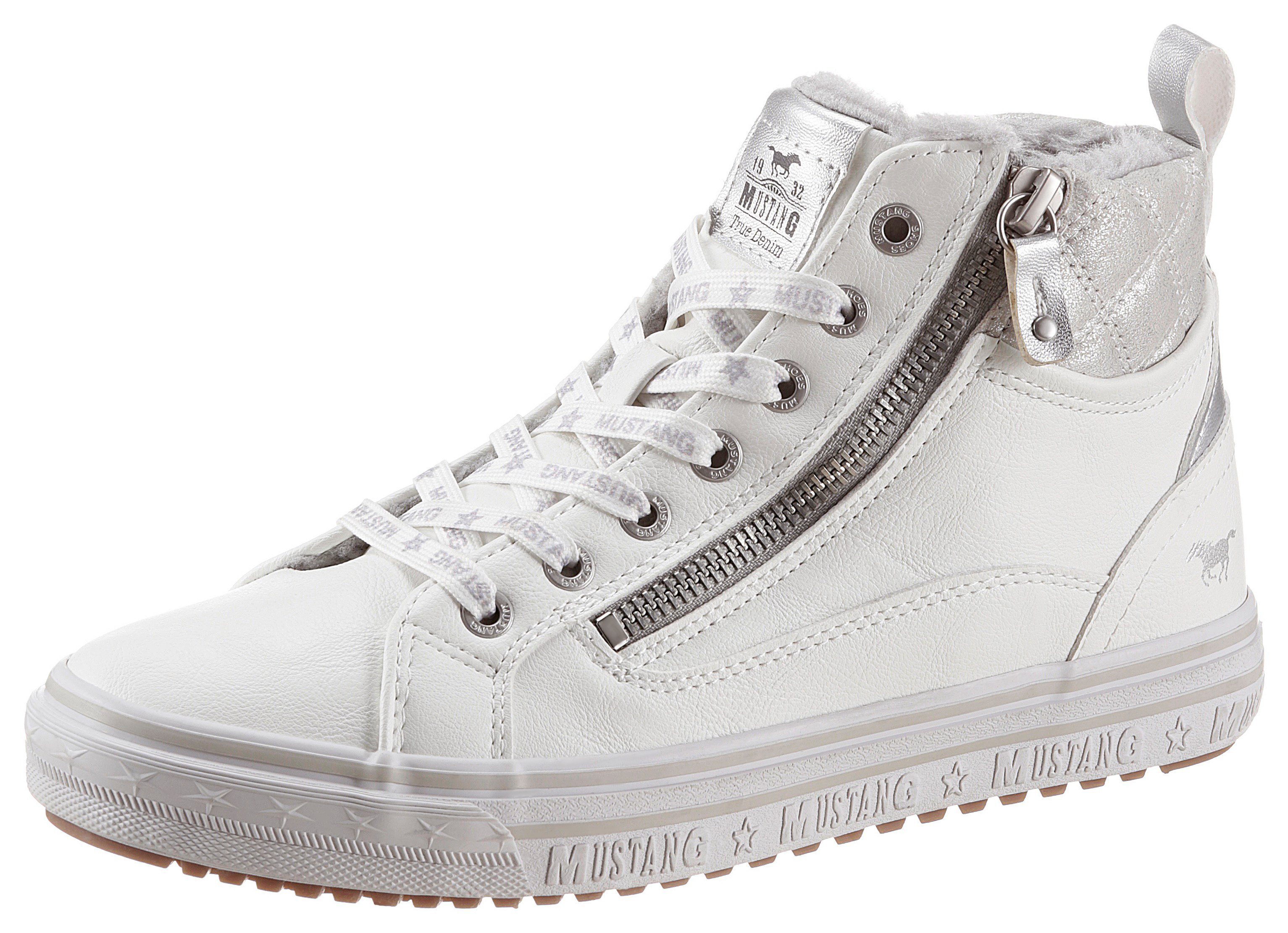 Mustang Shoes Sneakers met gedessineerde kraag van imitatiebont