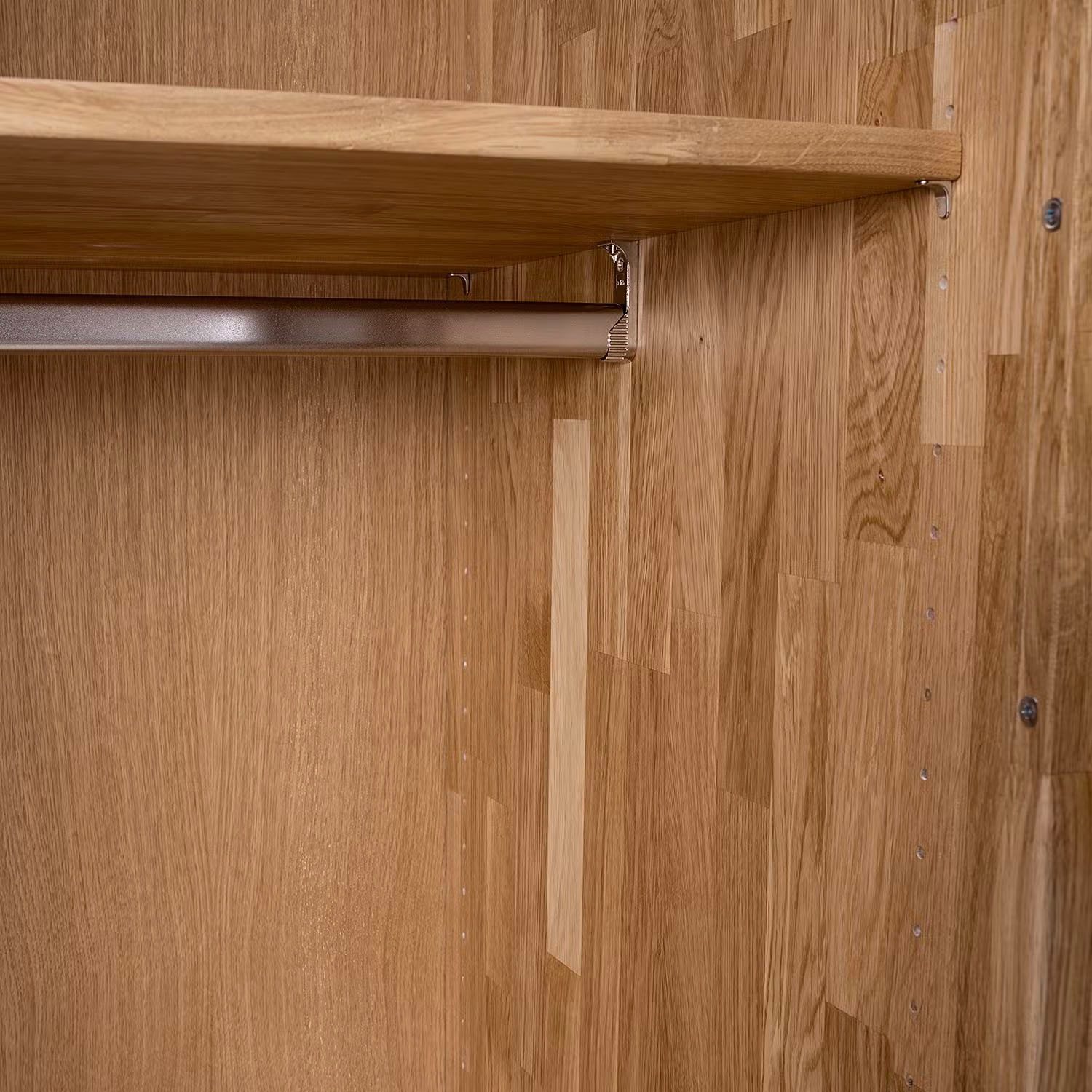 Home affaire Kledingkast Azelie, van wilde eik Massief houten kledingkast, in 50 cm raster planbaar