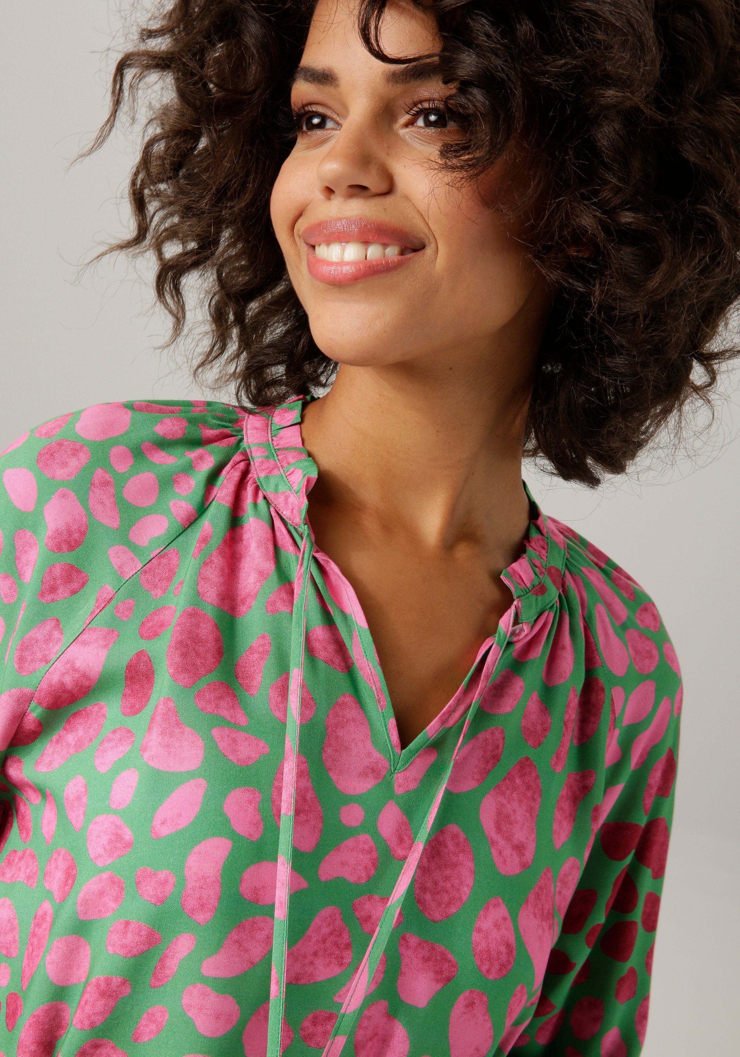 Aniston CASUAL Blouse zonder sluiting met interessante alloverprint