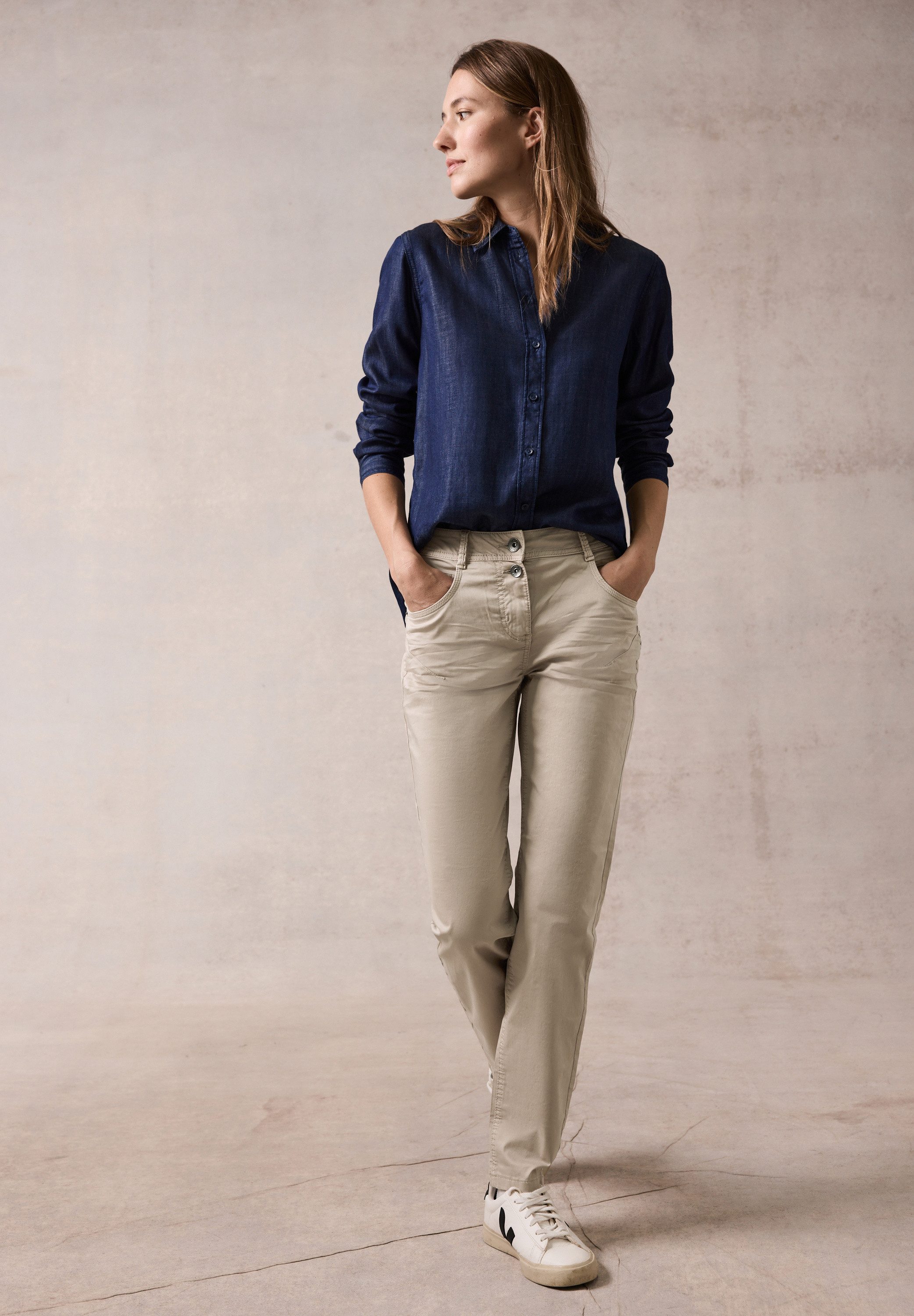Cecil Chino Stijl Scarlett