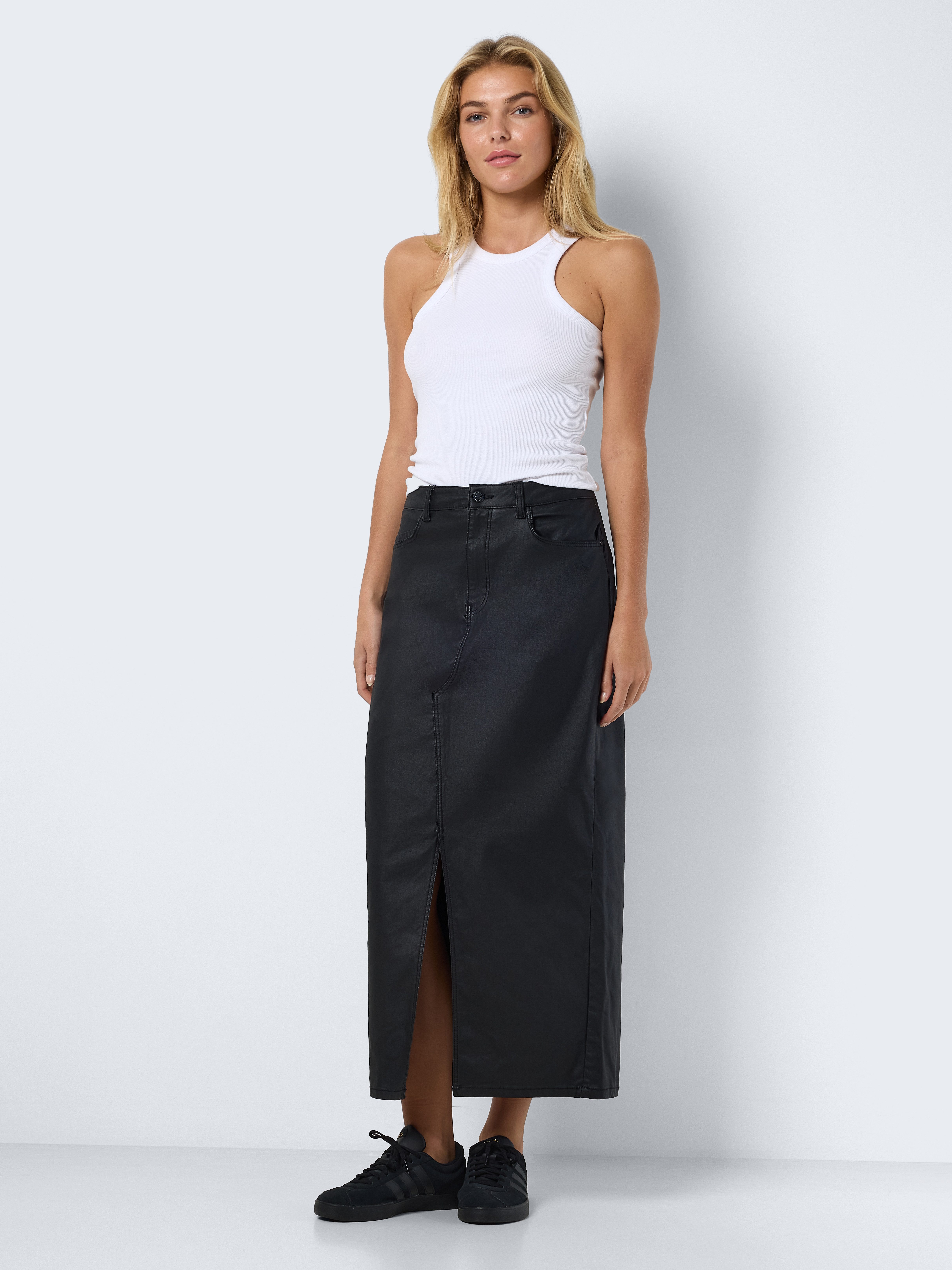 Noisy may Imitatieleren rok NMKATH NW SLIT LONG SKIRT COATED BL NOOS