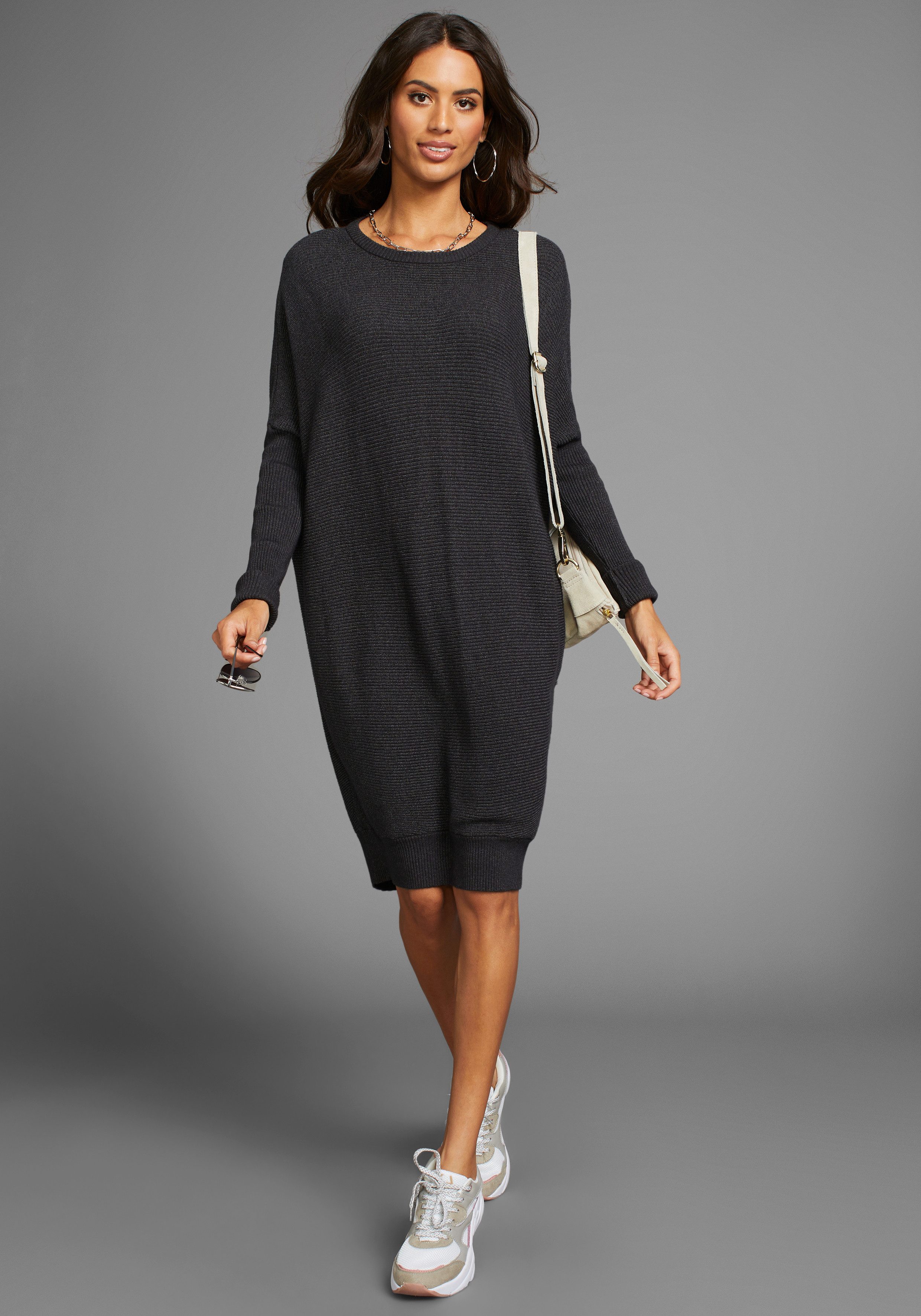 Laura Scott Lange trui in oversized