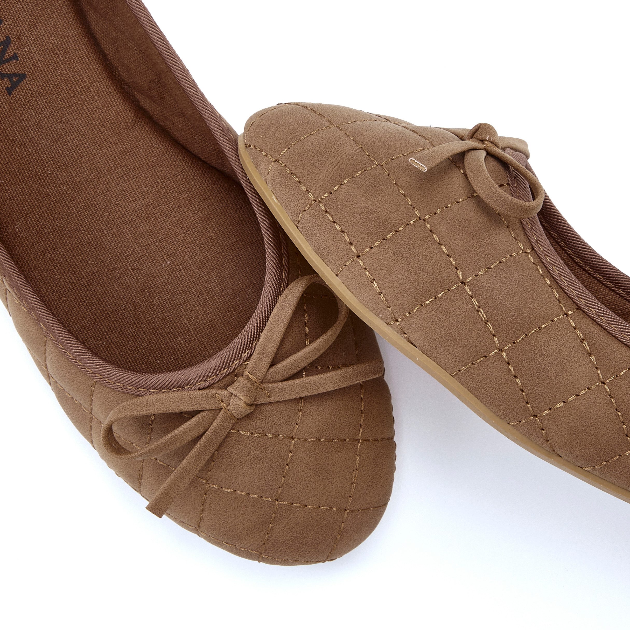 Lascana Ballerina's Slipper, instapschoen met strikapplicatie vegan