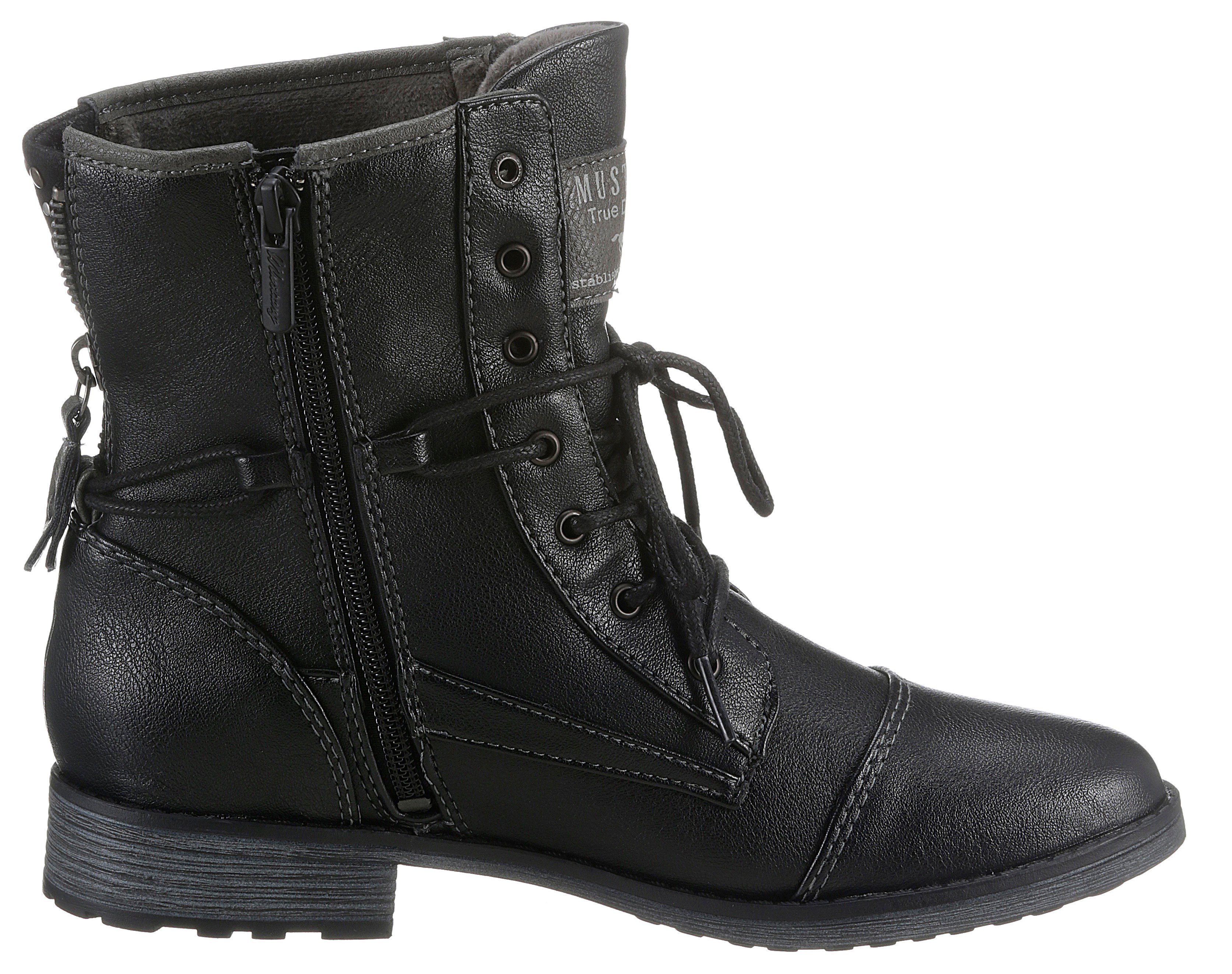 Mustang Shoes Veterlaarsjes met vetersluiting om de schacht