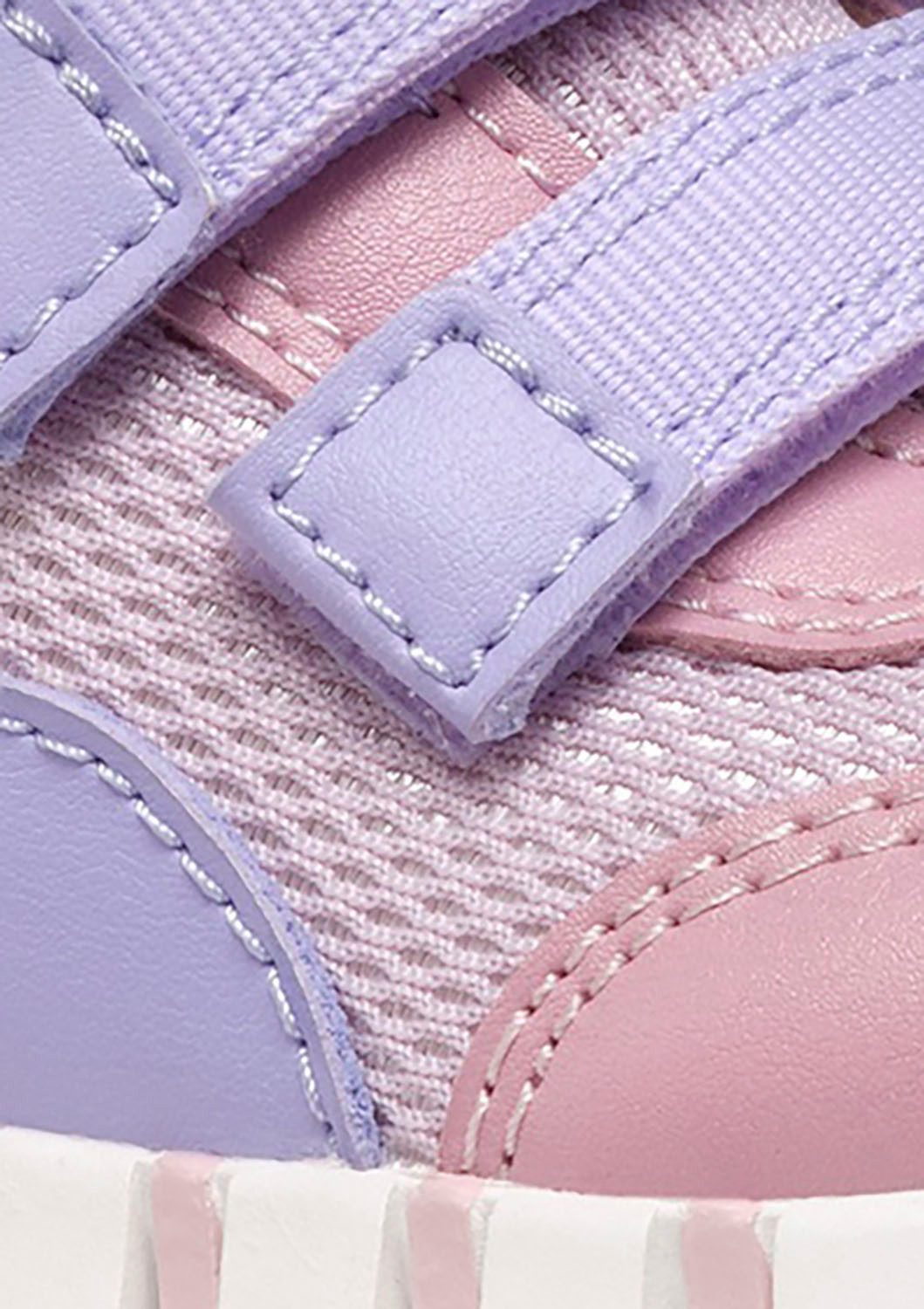 Geox Babyschoentjes B IUPIDOO GIRL , sneaker, babyschoen, klittenbandschoen in pastelkleuren look