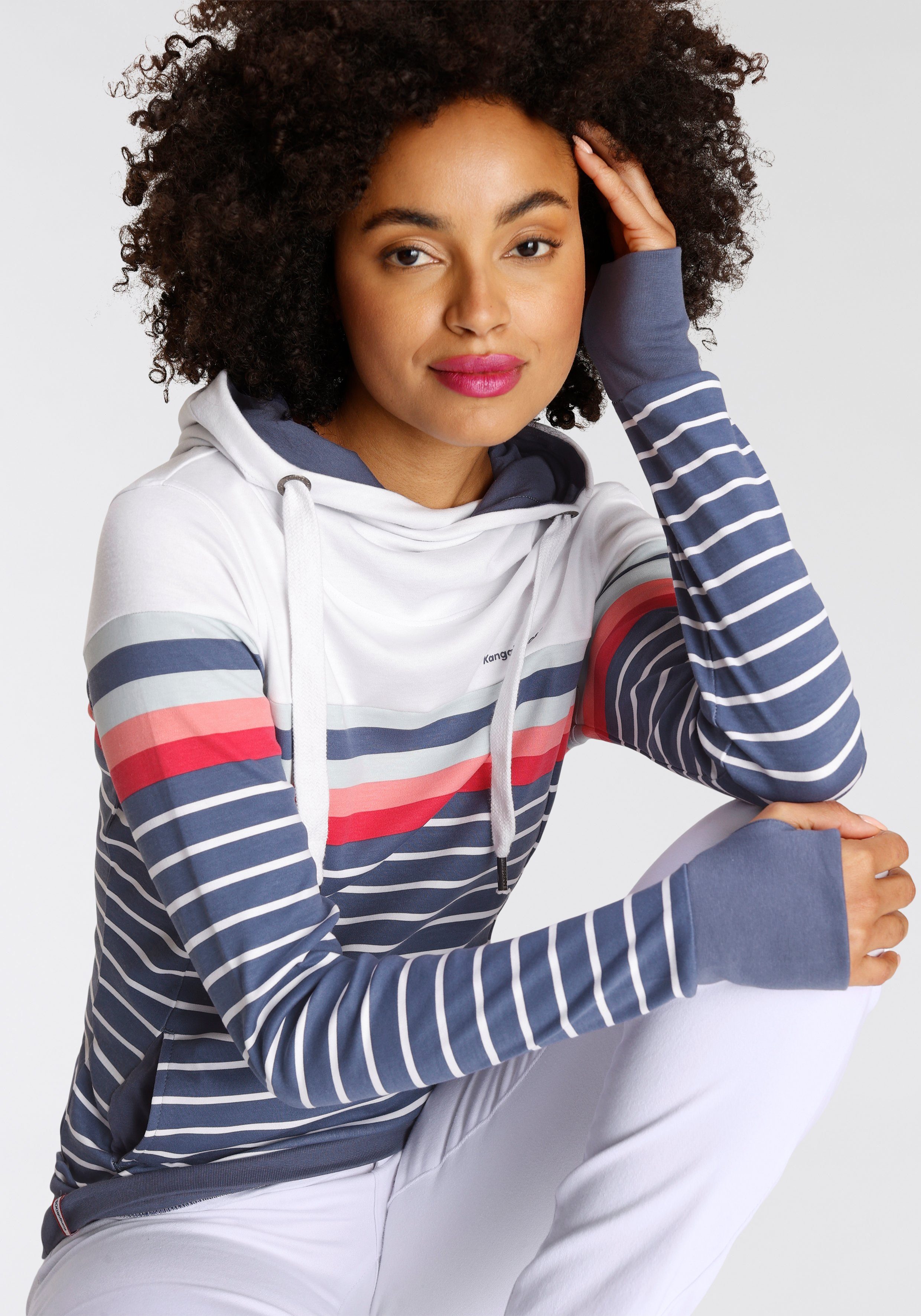KangaROOS Hoodie Lange mouwen met duimgaten, comfortabel gesneden en heupbedekkend